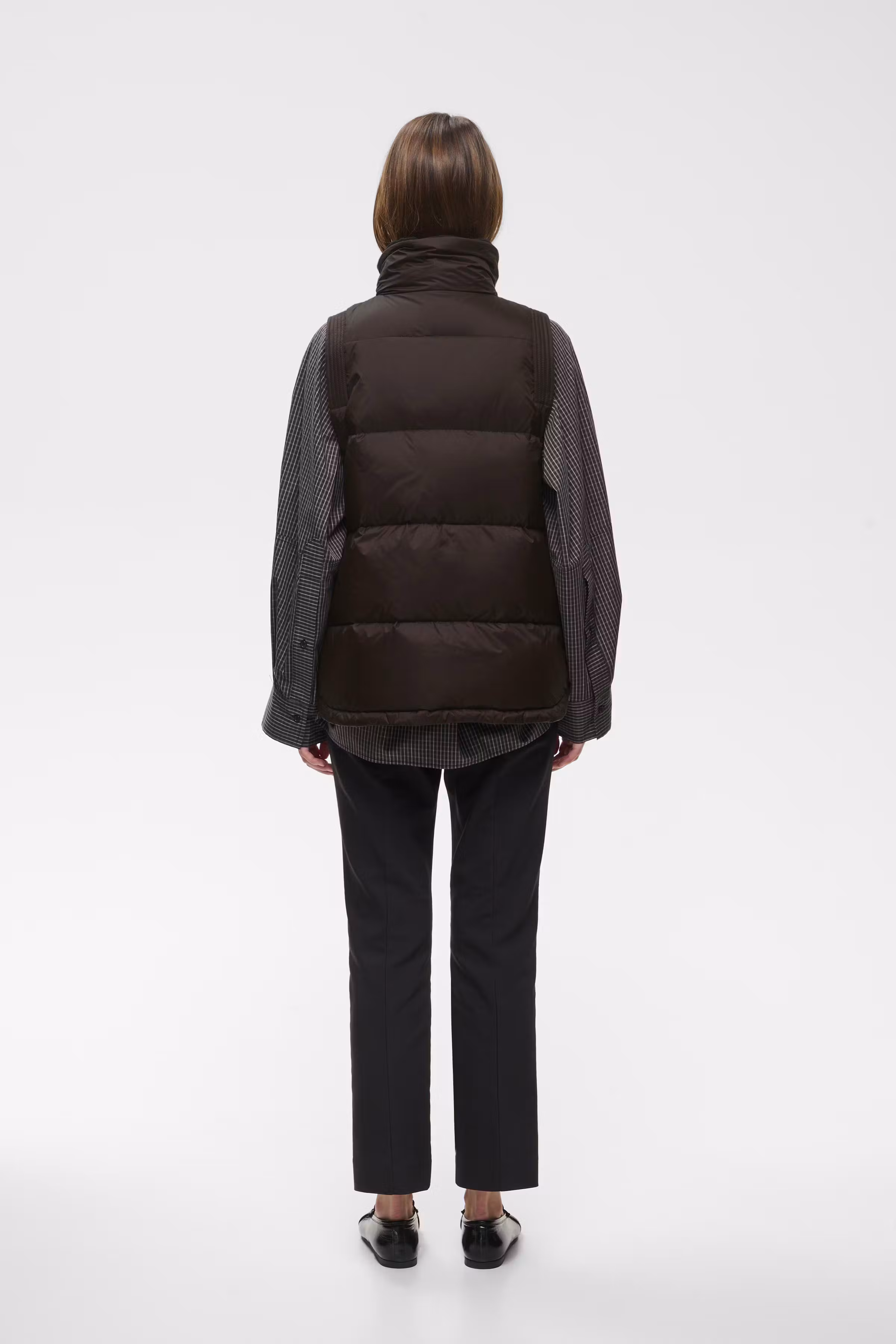 HALIFAXIW Warm vest LOOKBOOK BACK 30112703-191109