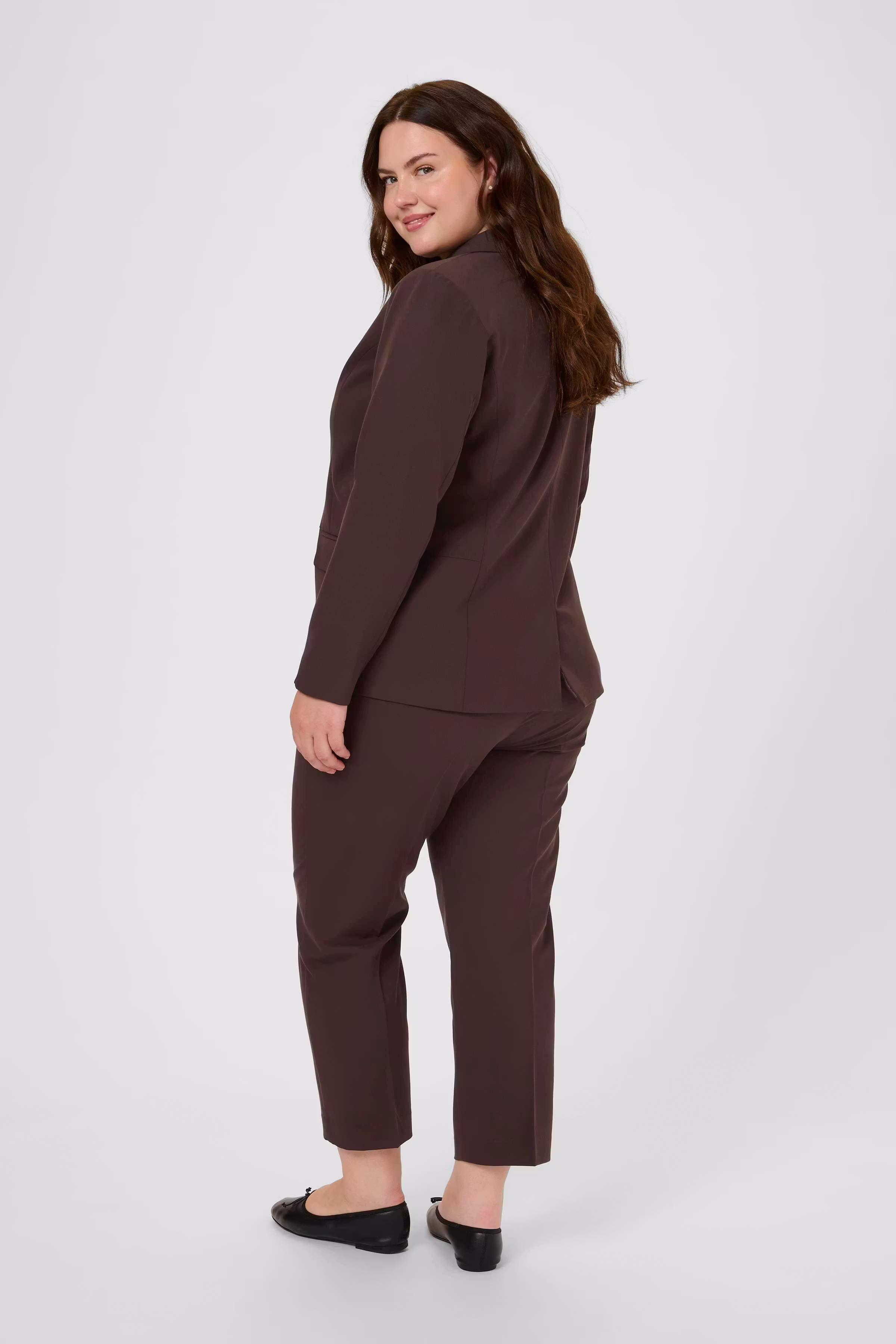 KCsakira Blazer LOOKBOOK BACK 10580933-191111