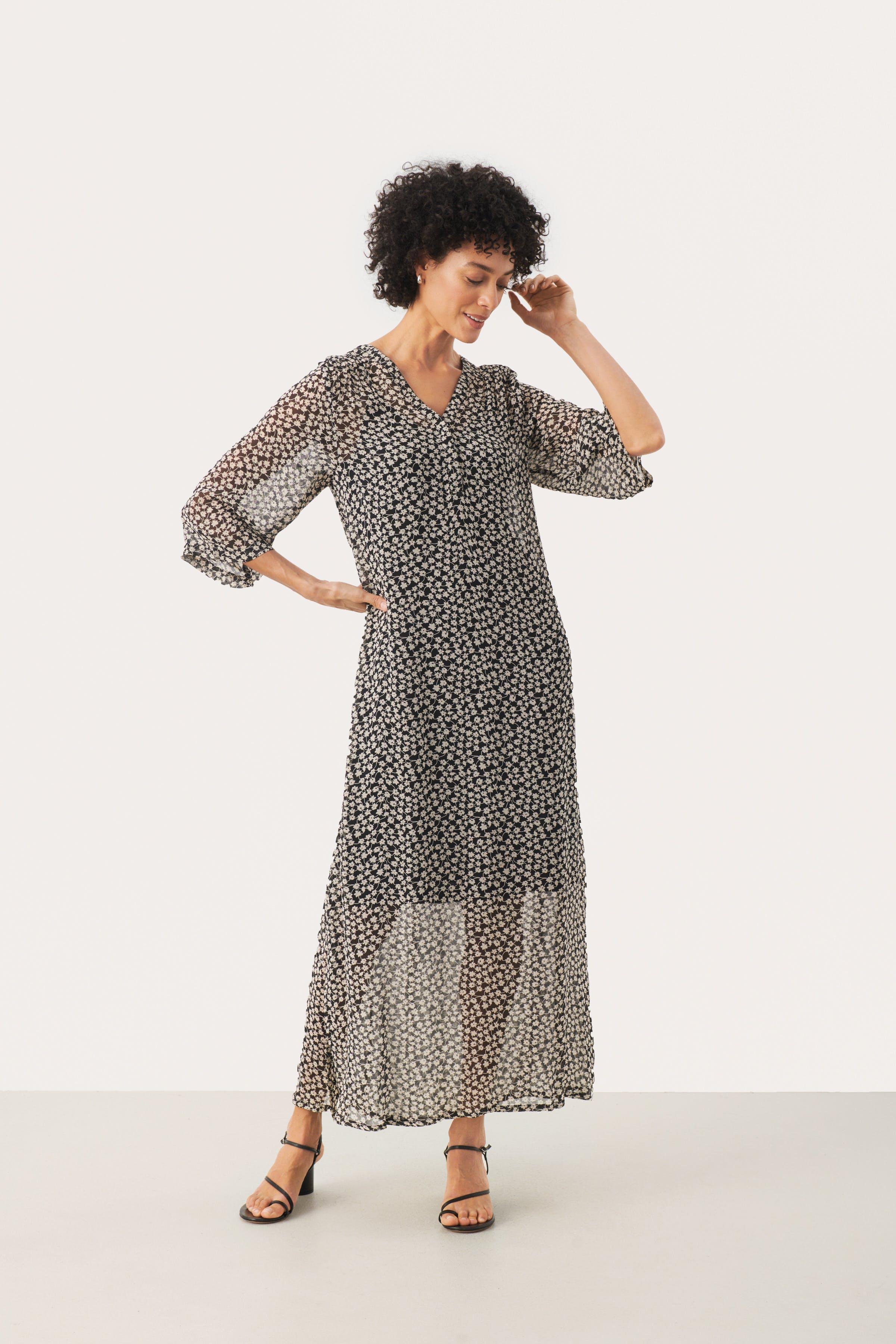 BeritPW Langes Kleid LOOKBOOK FRONT 30307831-303614