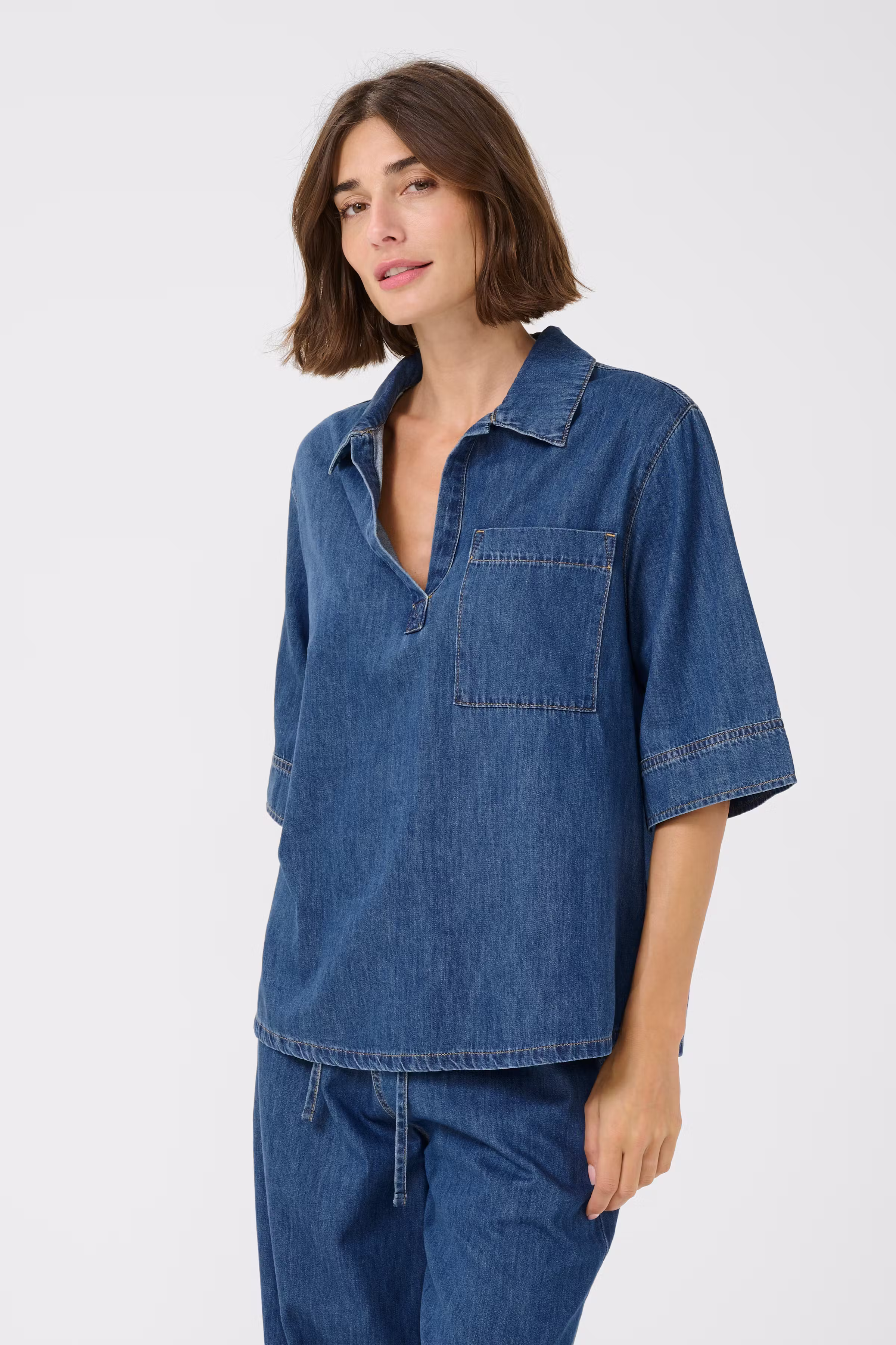 CUpin Denimbluse LOOKBOOK FRONT 50111964-500029