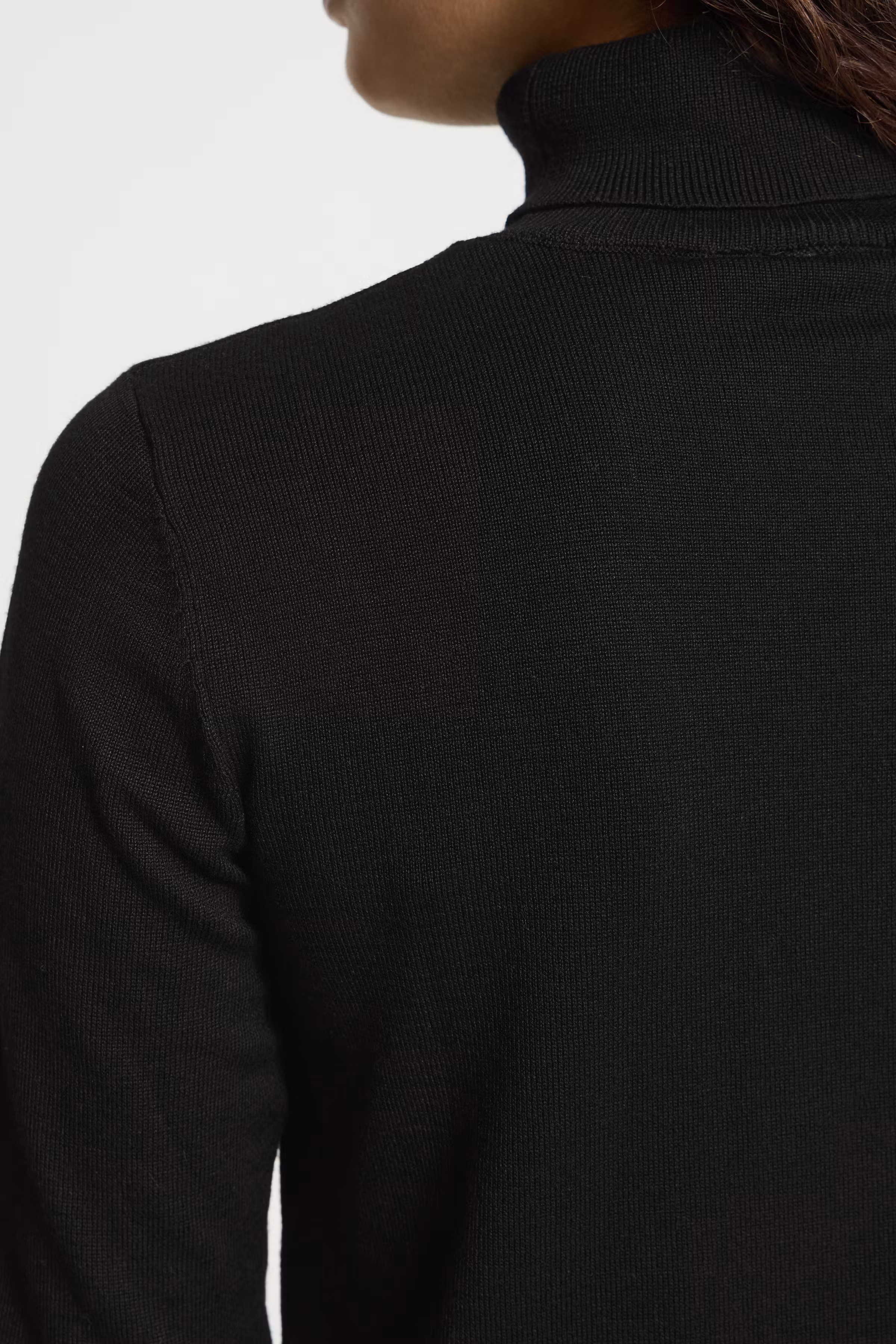 IHLULS Pullover LOOKBOOK DETAIL 20126198-194008