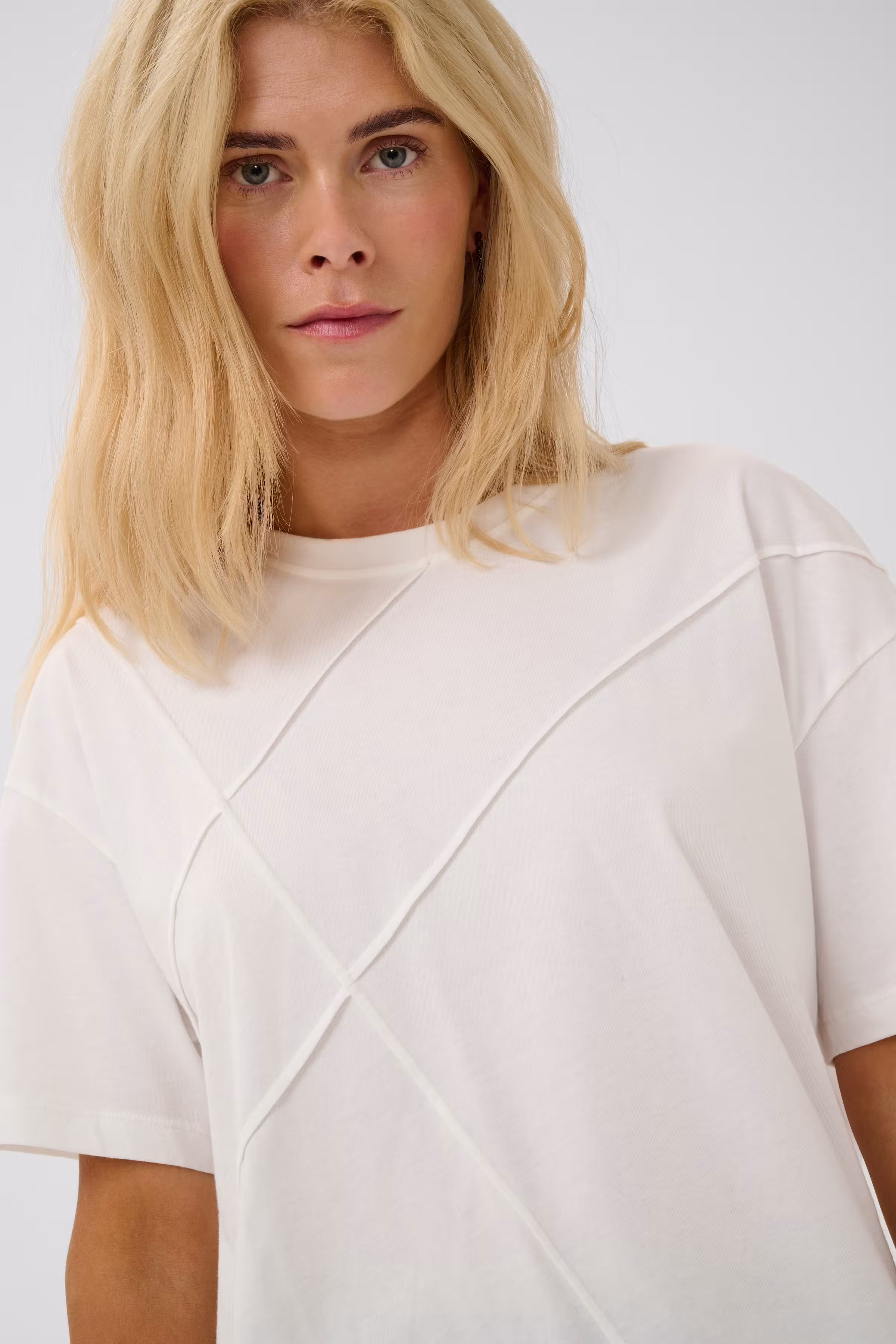 CUstitch T-shirt LOOKBOOK DETAIL 50113651-500013