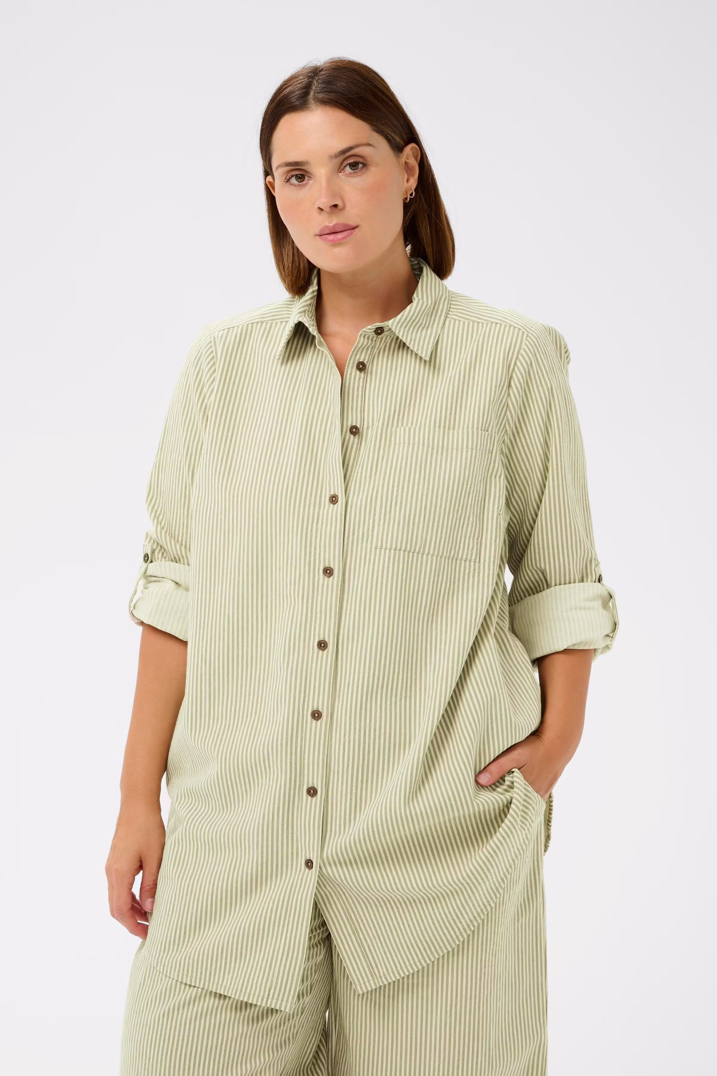 KCnana Tunika LOOKBOOK FRONT 10583332-107706