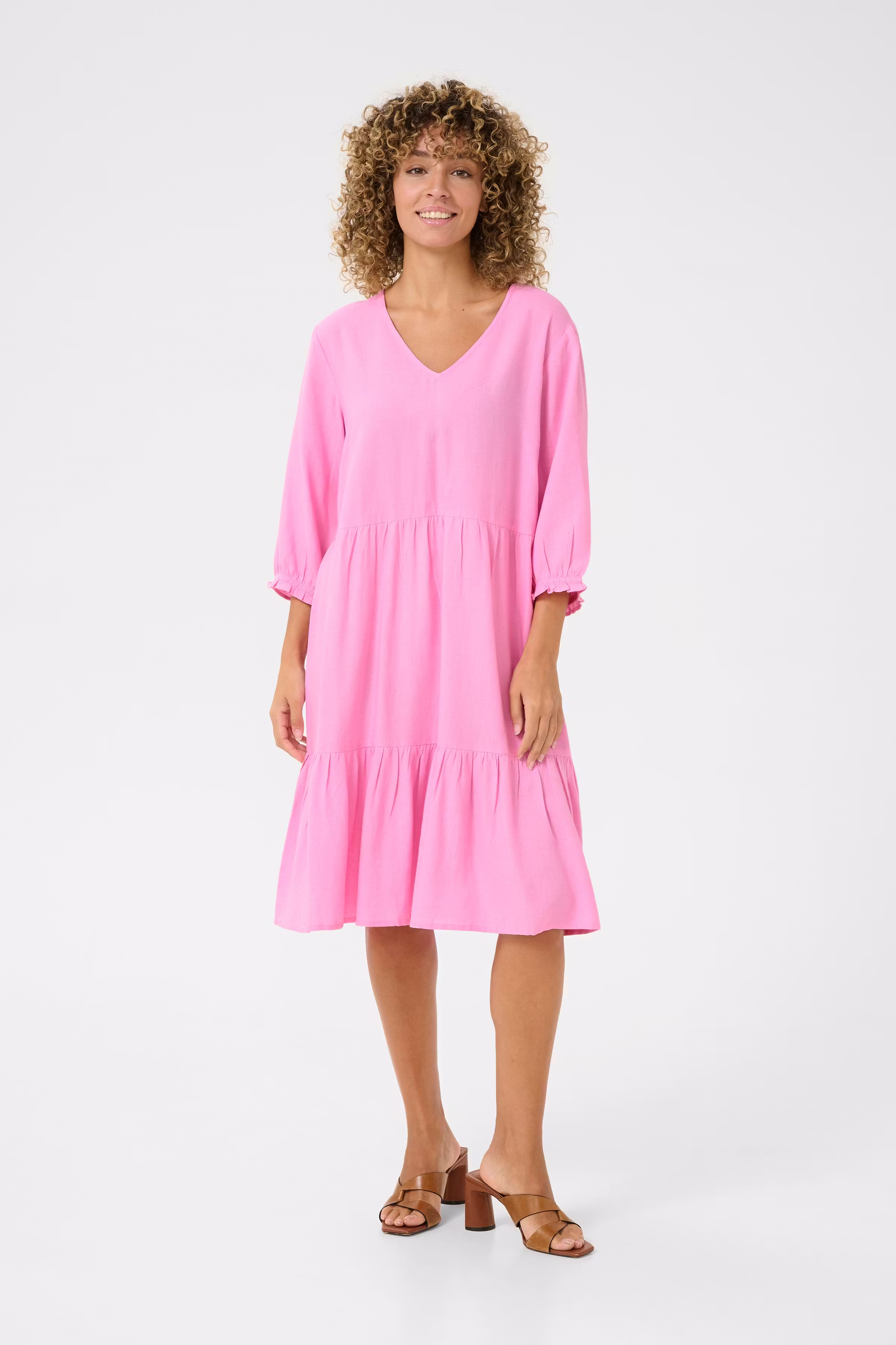 CRVenta Linnen jurk LOOKBOOK FRONT 10614075-152215