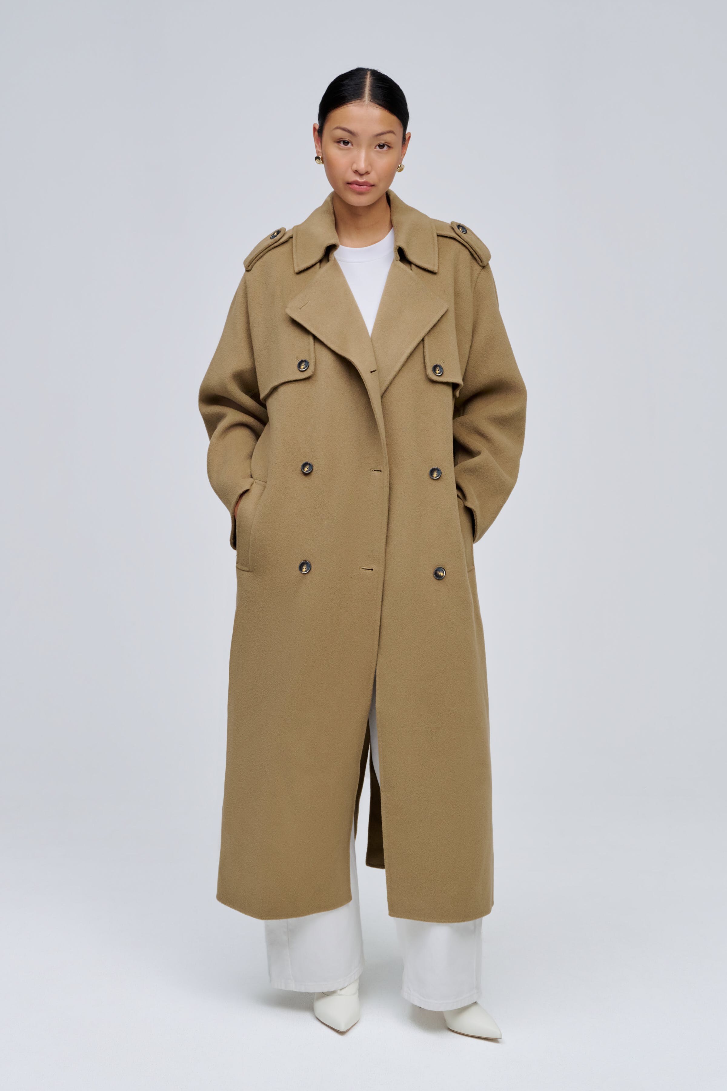 IOCamerona Coat LOOKBOOK FRONT 30600087-BE390