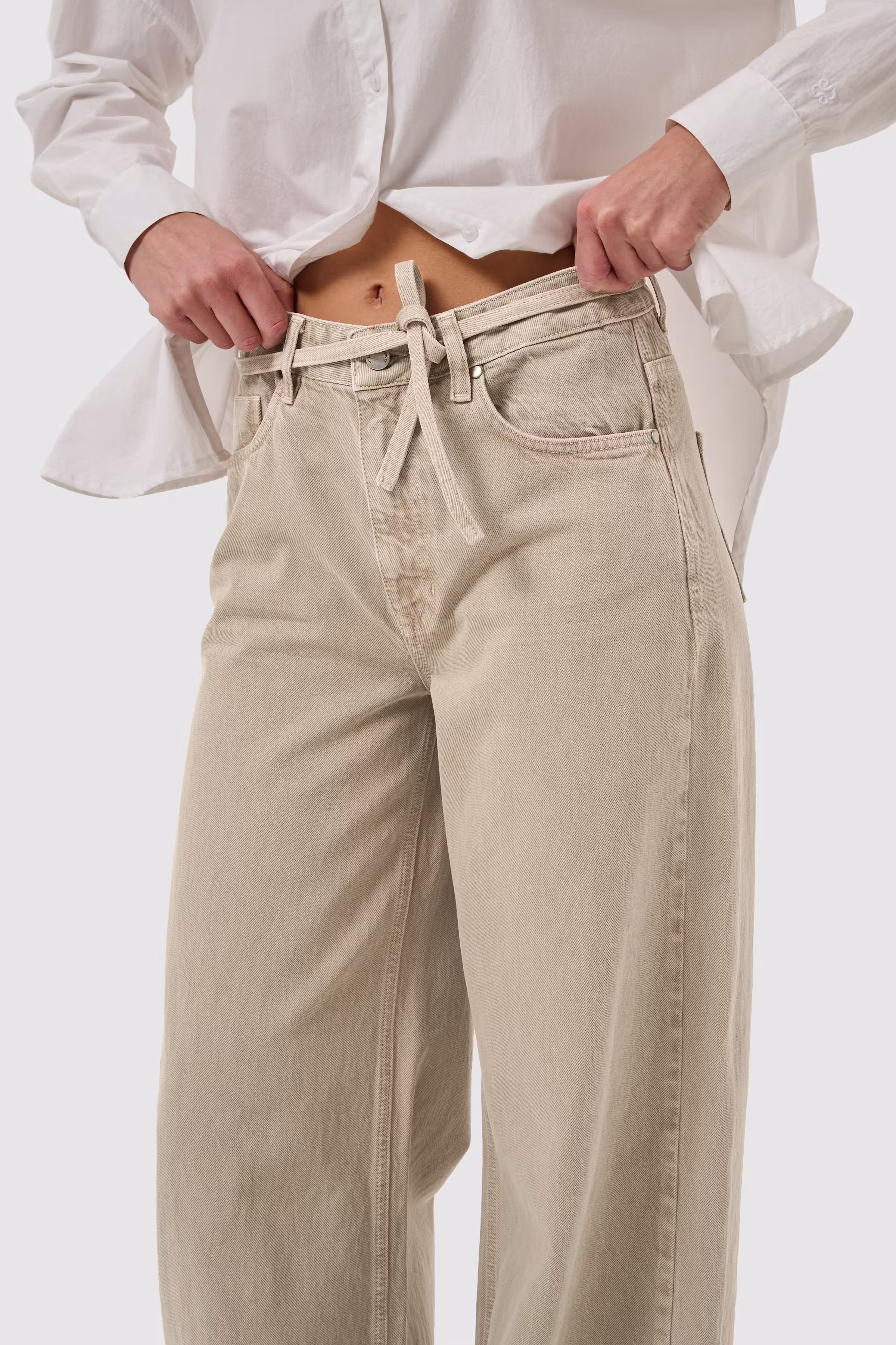 MWKaro Jeans LOOKBOOK DETAIL 10705846-105457
