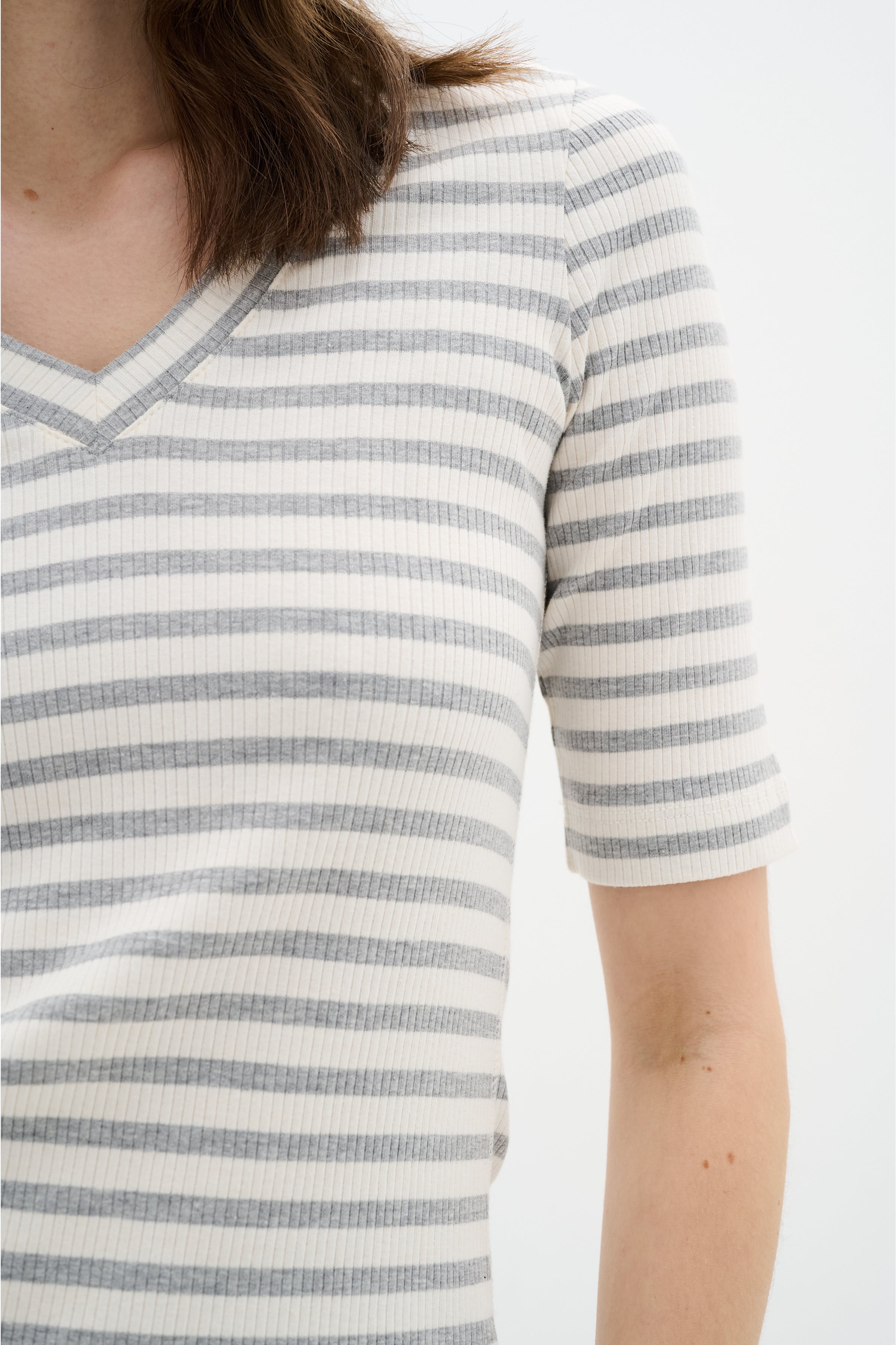 DagnaIW T-shirt LOOKBOOK DETAIL 30109859-303200