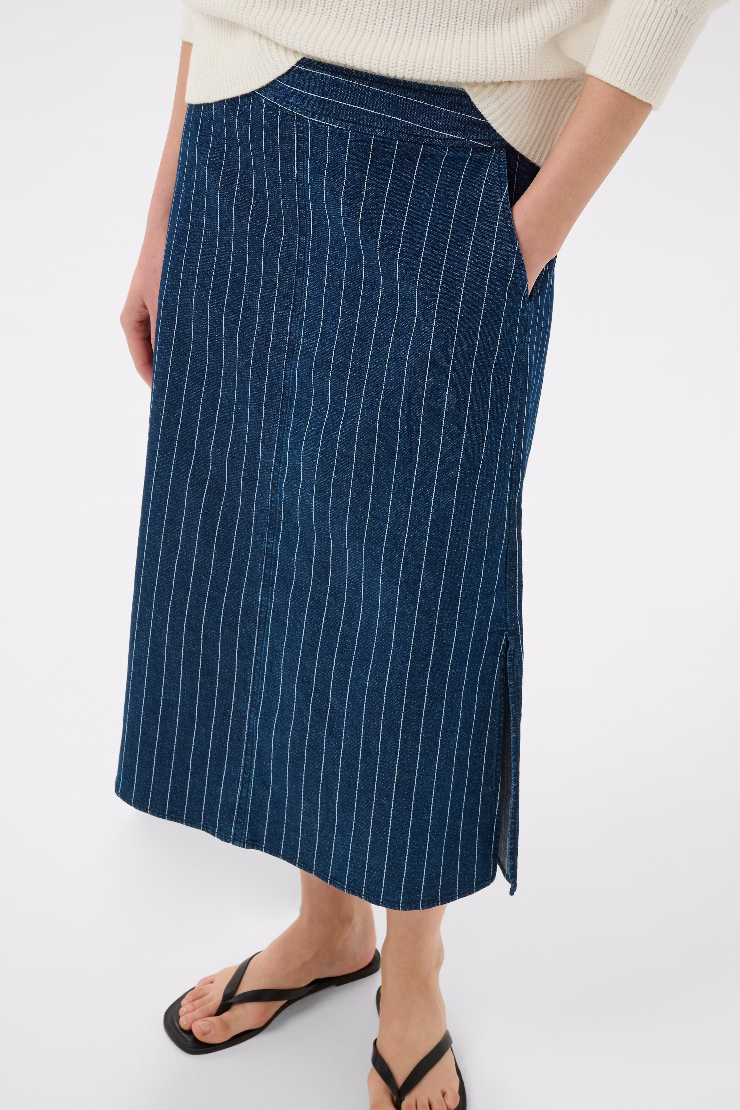 LizziePW Denim Skirt LOOKBOOK DETAIL 30308878-303880