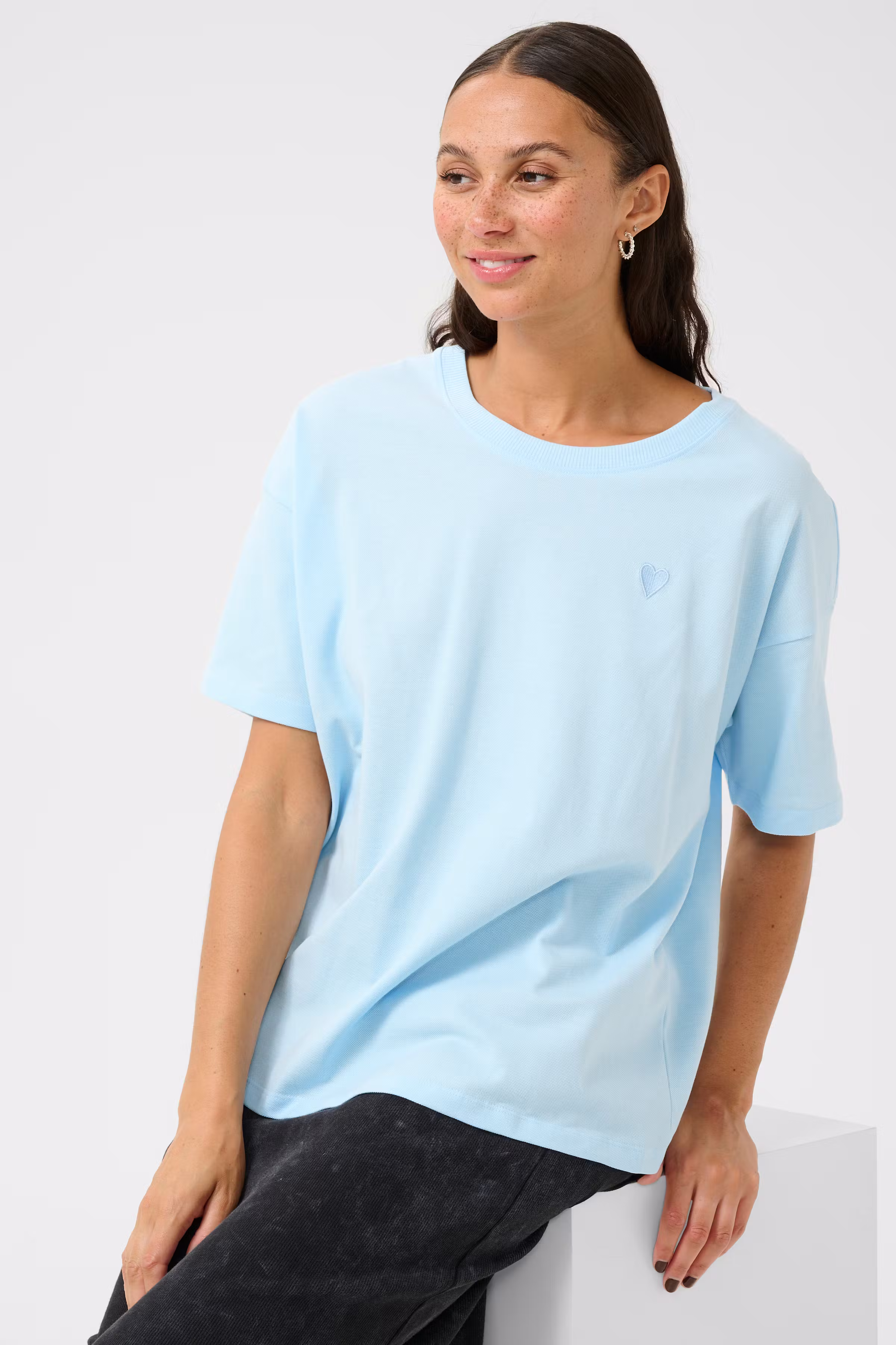 KApirrie T-shirt LOOKBOOK DETAIL 10509883-144005