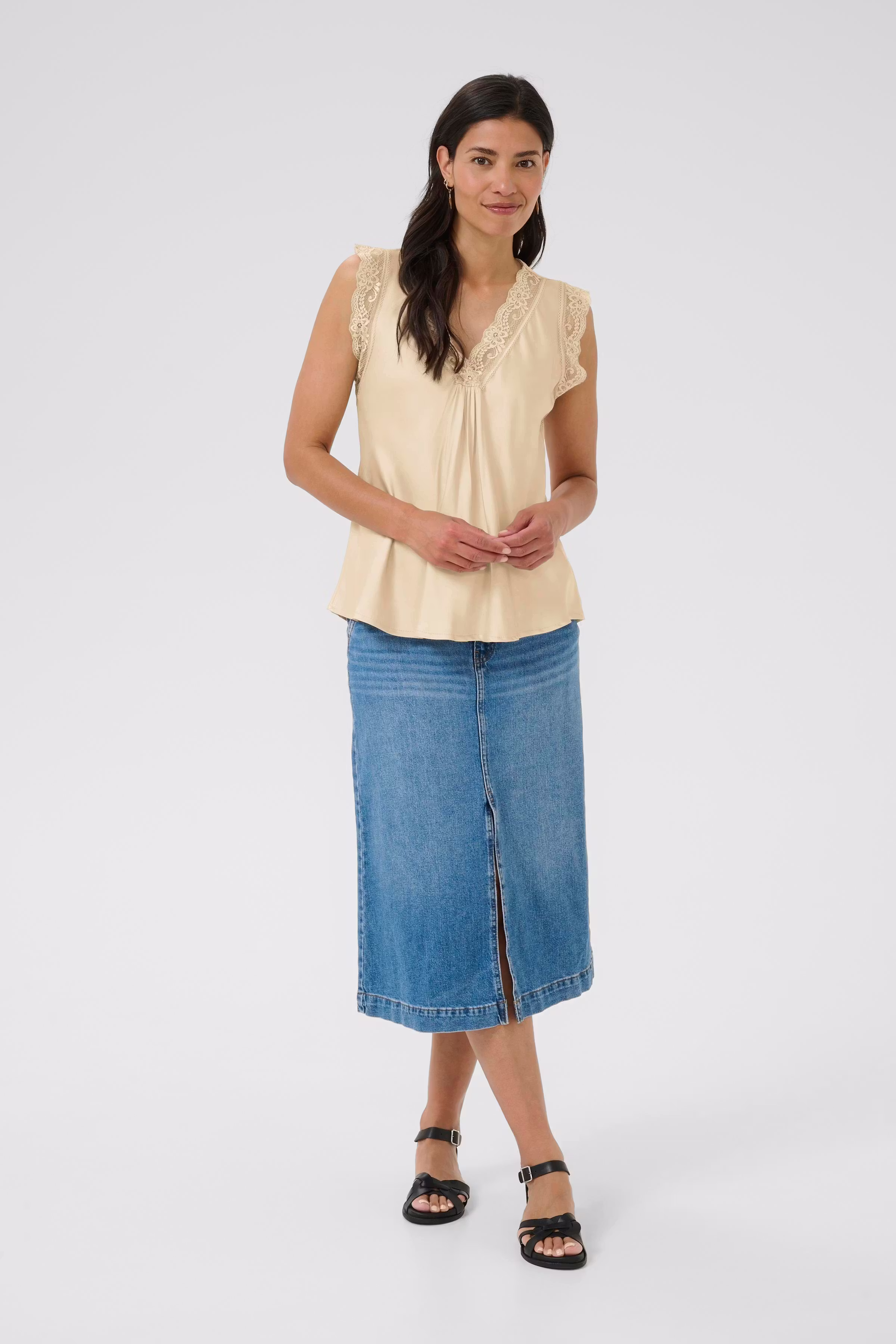 BPkarla Top LOOKBOOK FRONT 40103571-400773