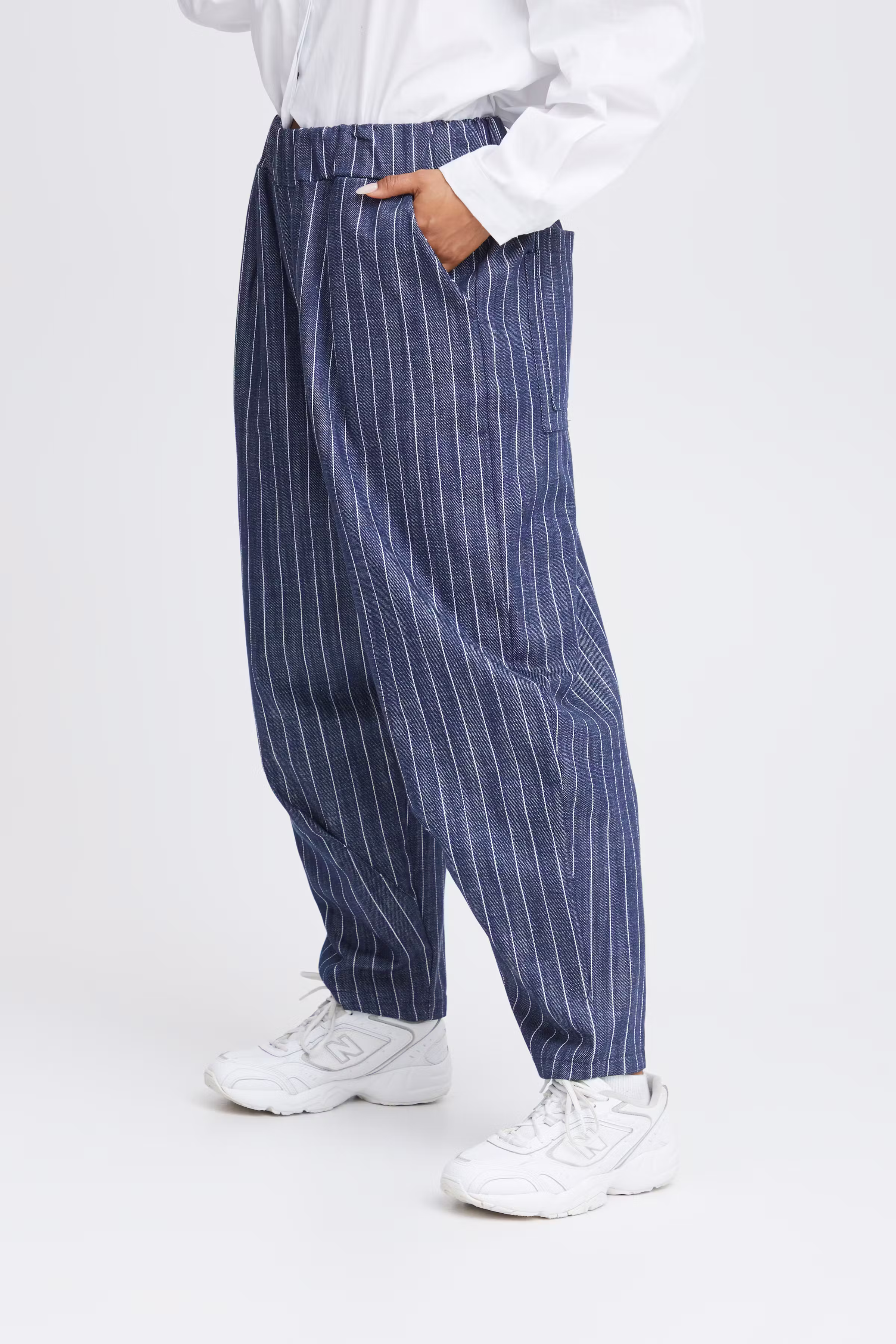 SBFILIPPA Broek LOOKBOOK FRONT 22100502-193923