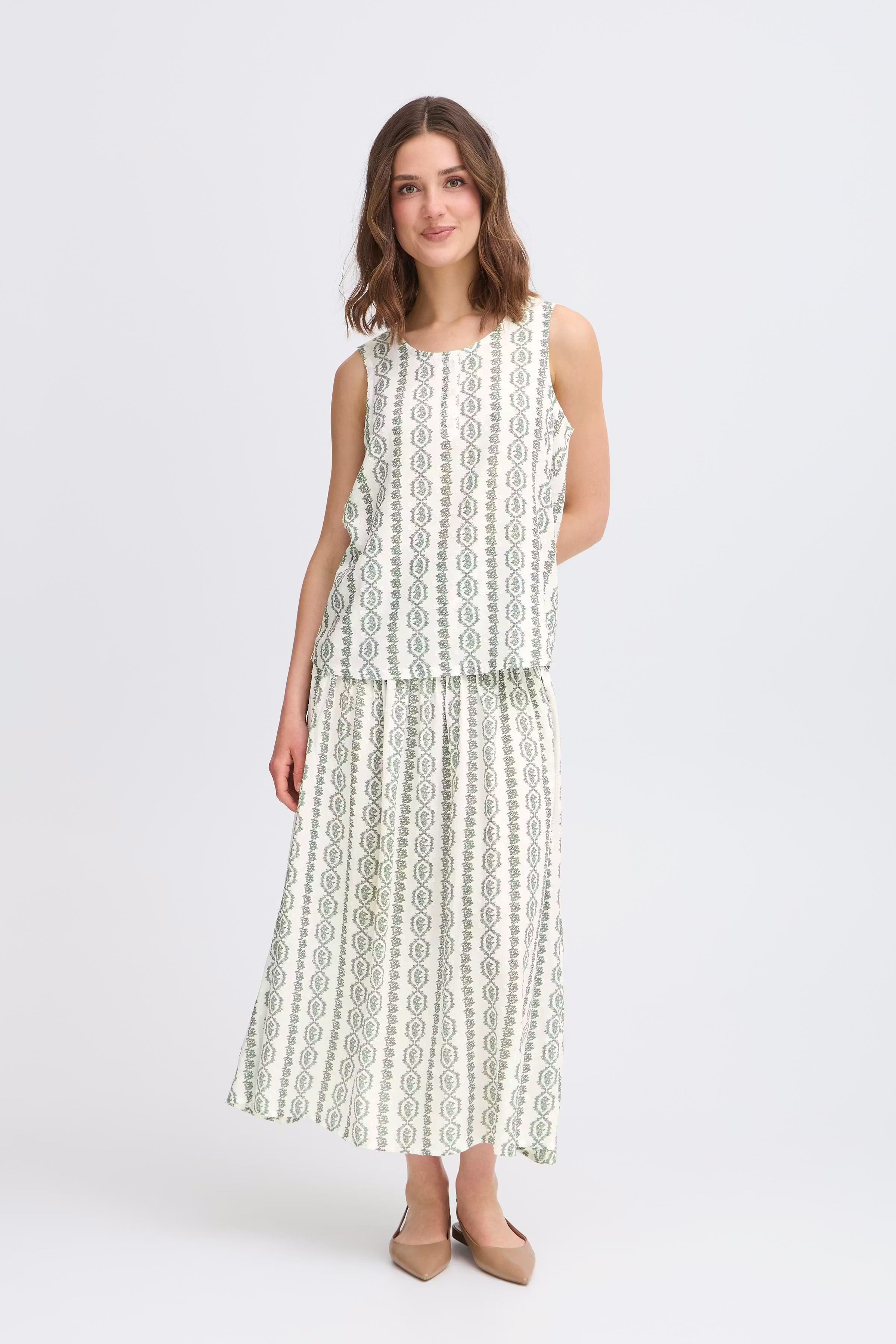 FRSOPHIA Top LOOKBOOK FRONT 20616298-205548