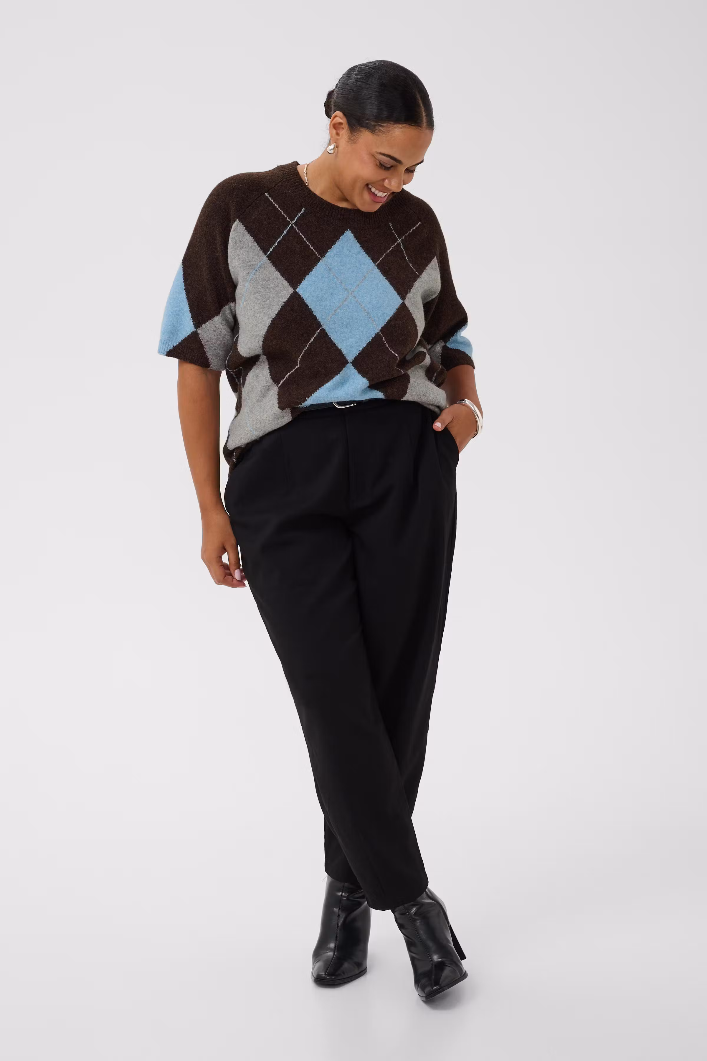 KCwilma Pullover LOOKBOOK FRONT 10584943-1000779