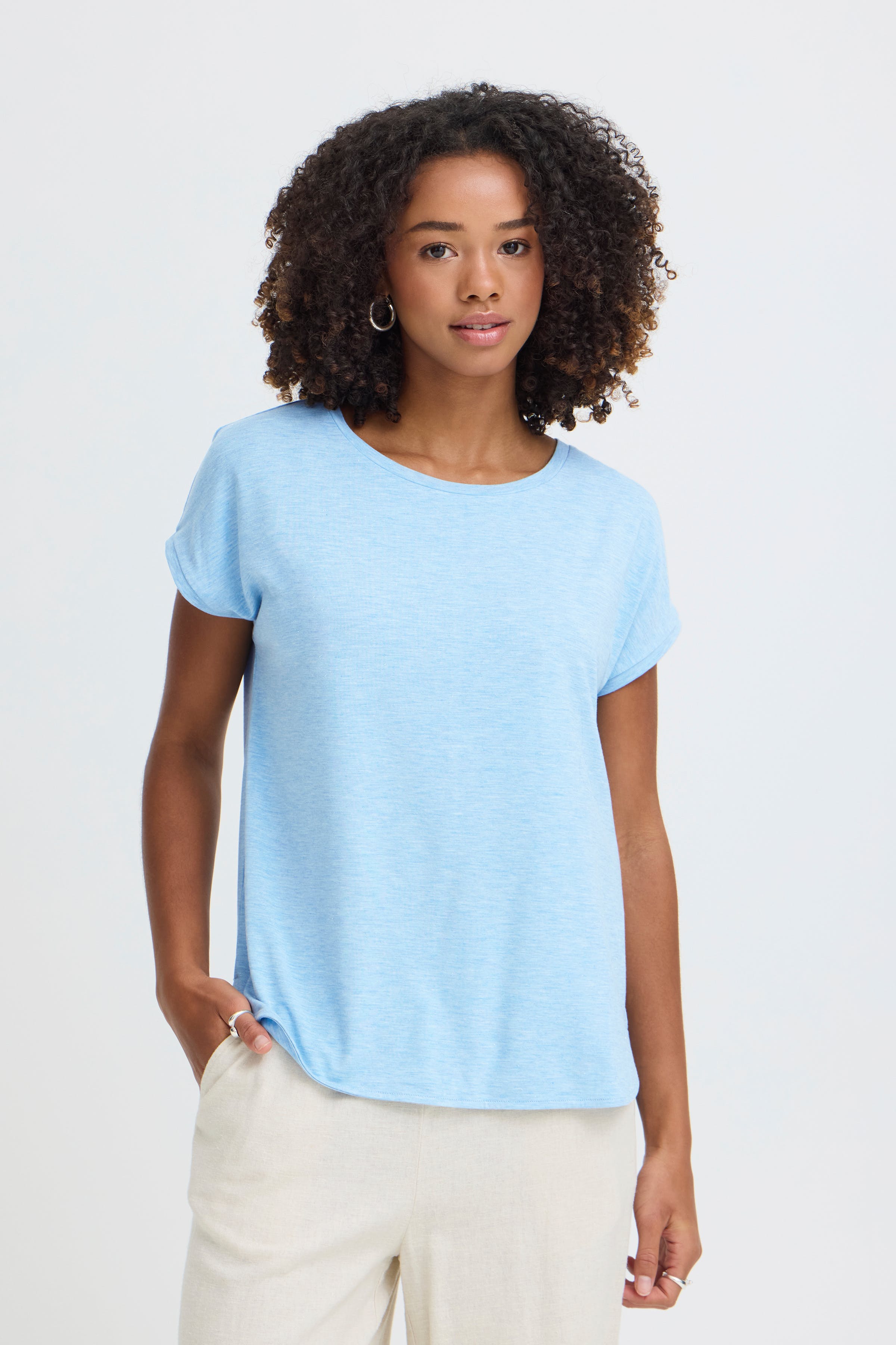 IHREBEL T-shirt LOOKBOOK FRONT 20109945-144214