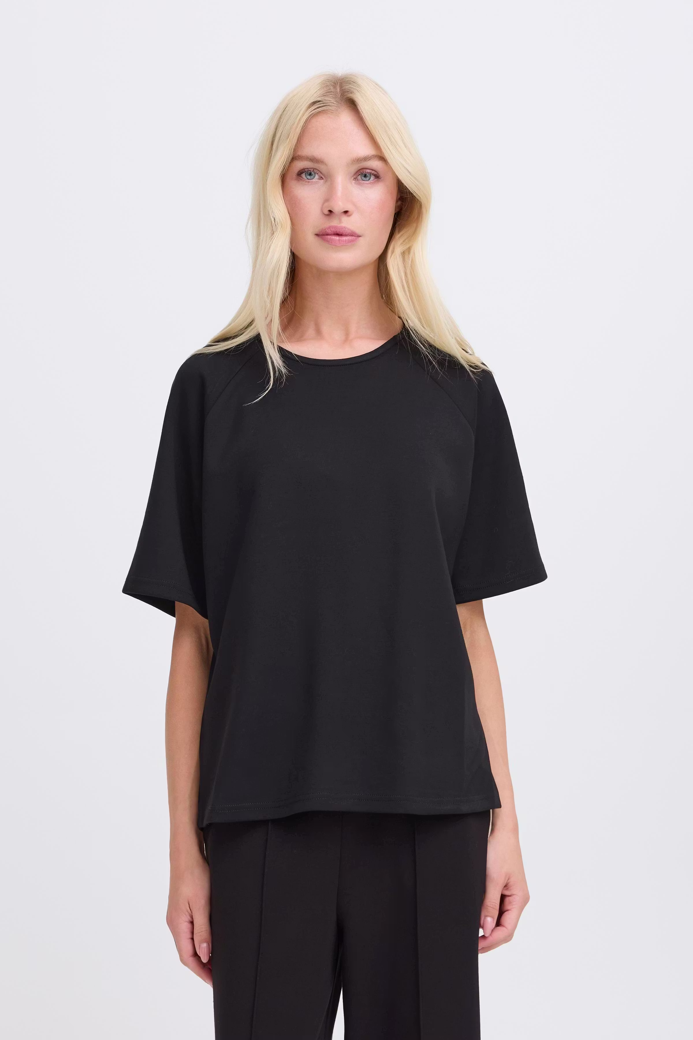 BYPUSTI T-shirt LOOKBOOK FRONT 20817176-200451