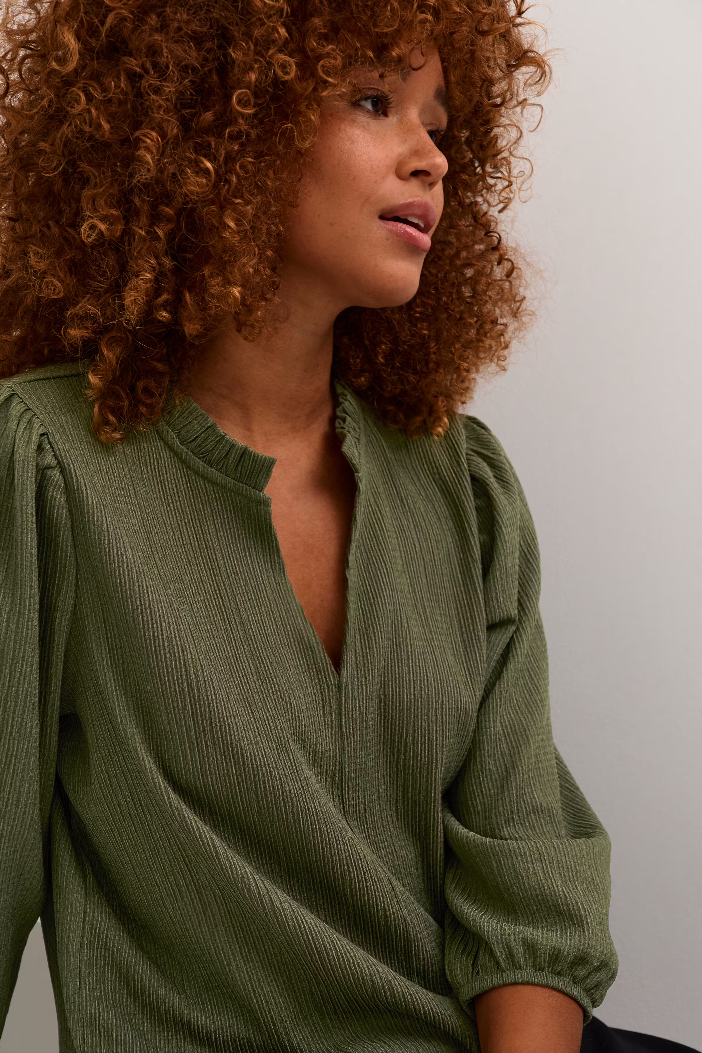 KAkatrine Blouse LOOKBOOK DETAIL 10508859-190511