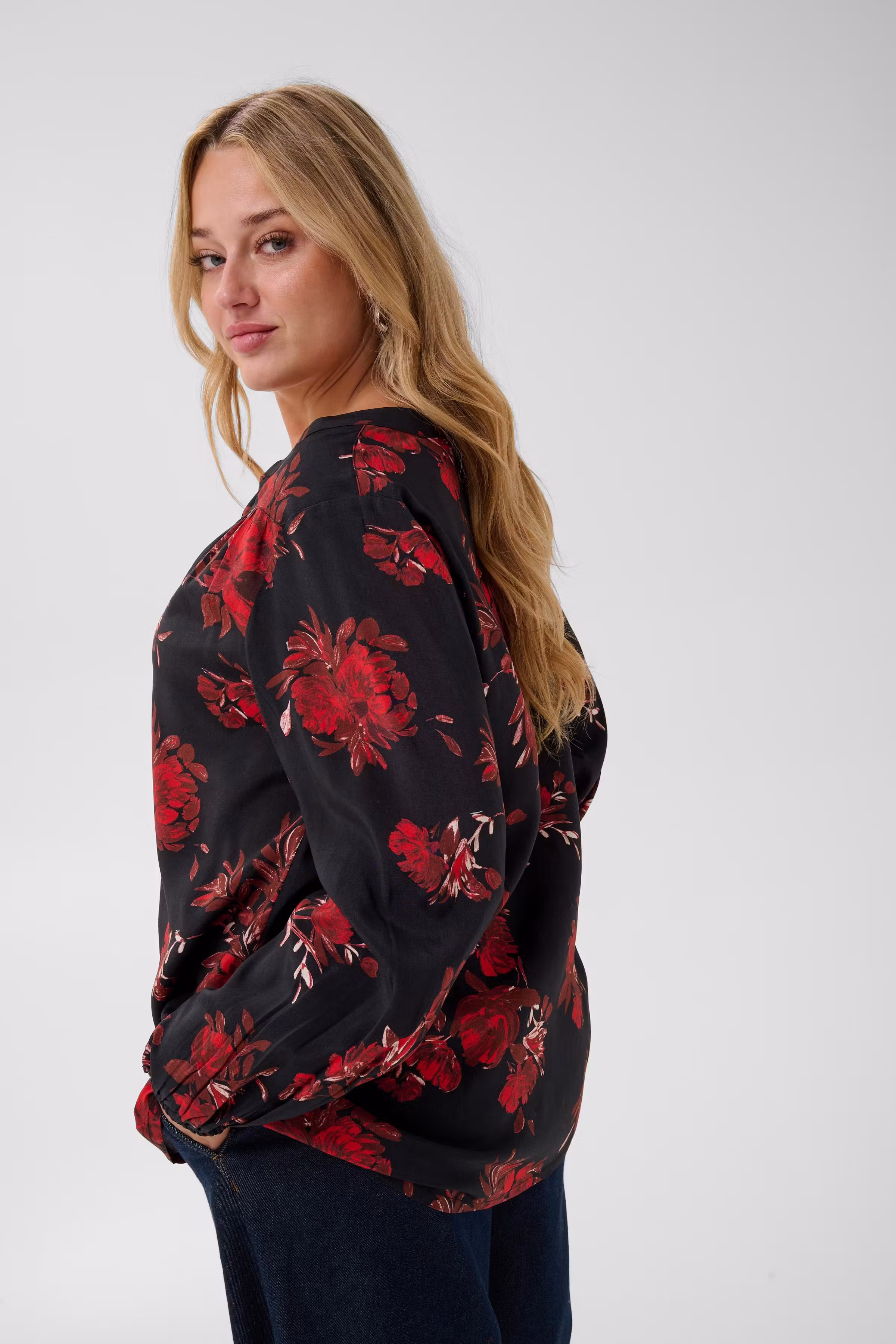 KChipe Bluse LOOKBOOK DETAIL 10584513-110077