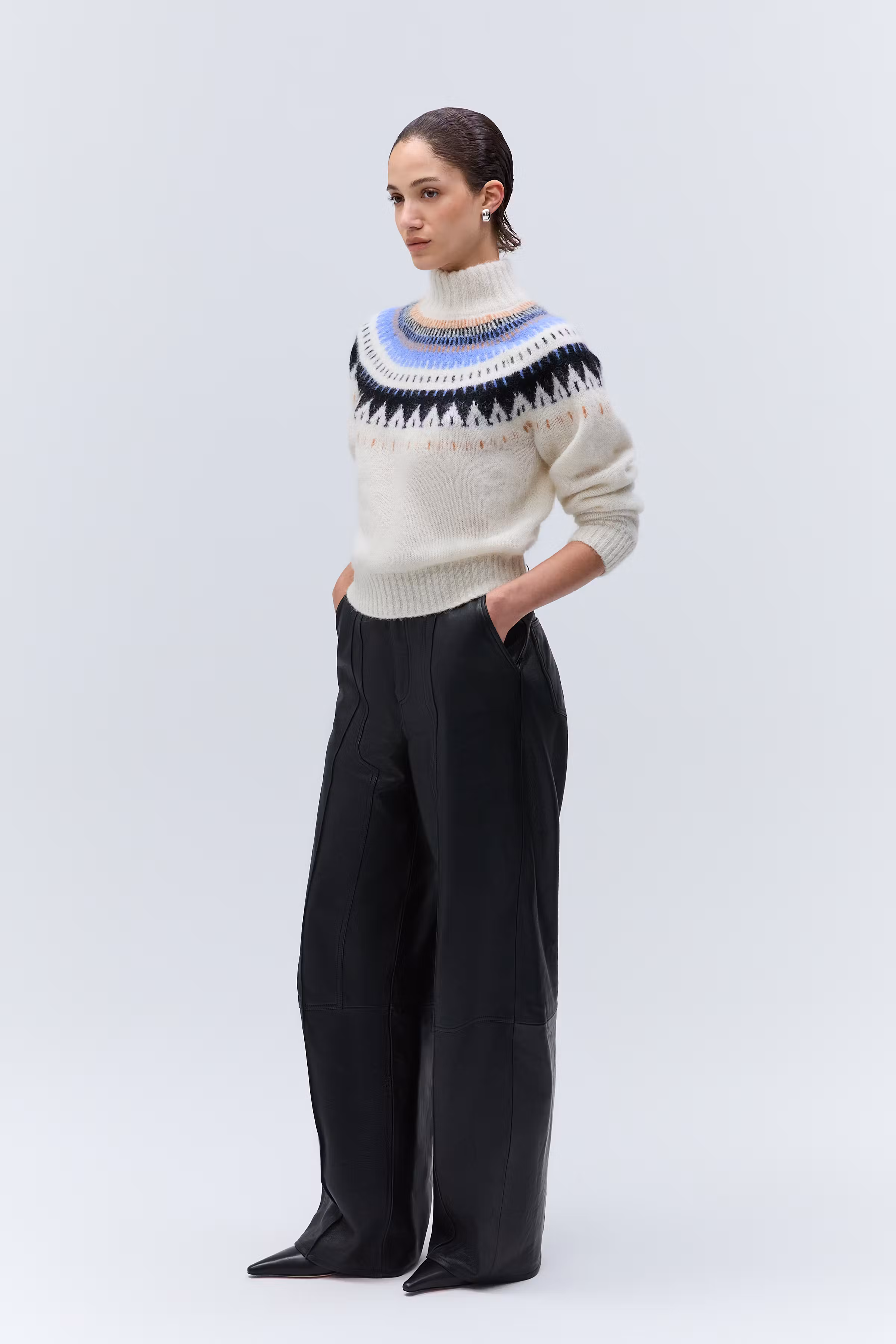 IOFidessa Pullover LOOKBOOK FRONT 30600032-WH015