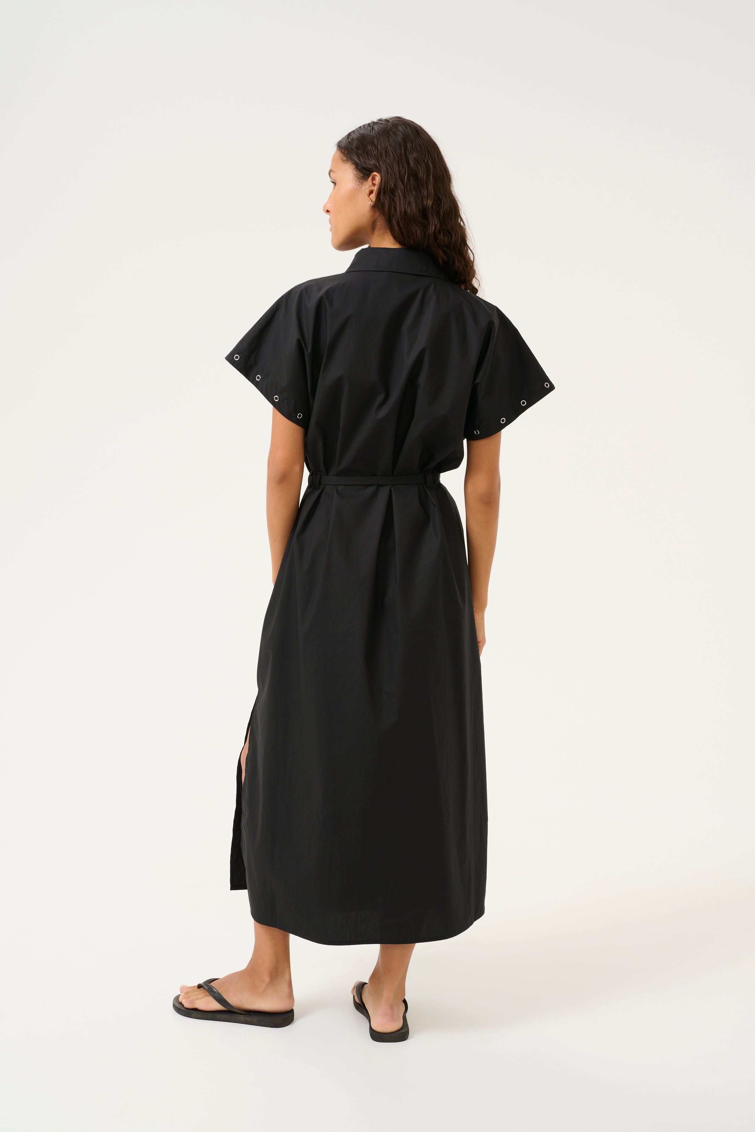 KBVicky Dress LOOKBOOK BACK 10105485-194008