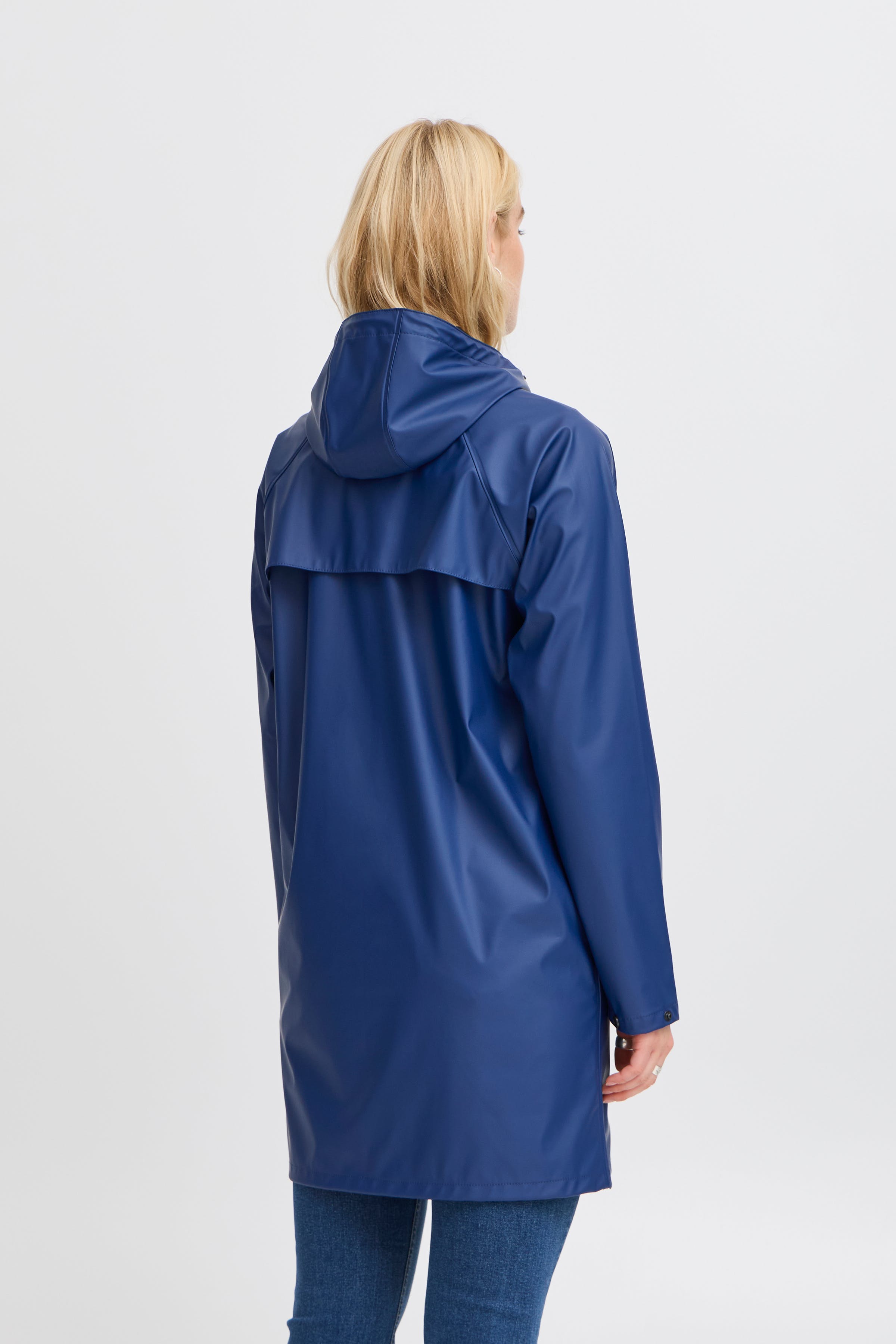 IHTAZI Rainwear LOOKBOOK BACK 20102965-193933