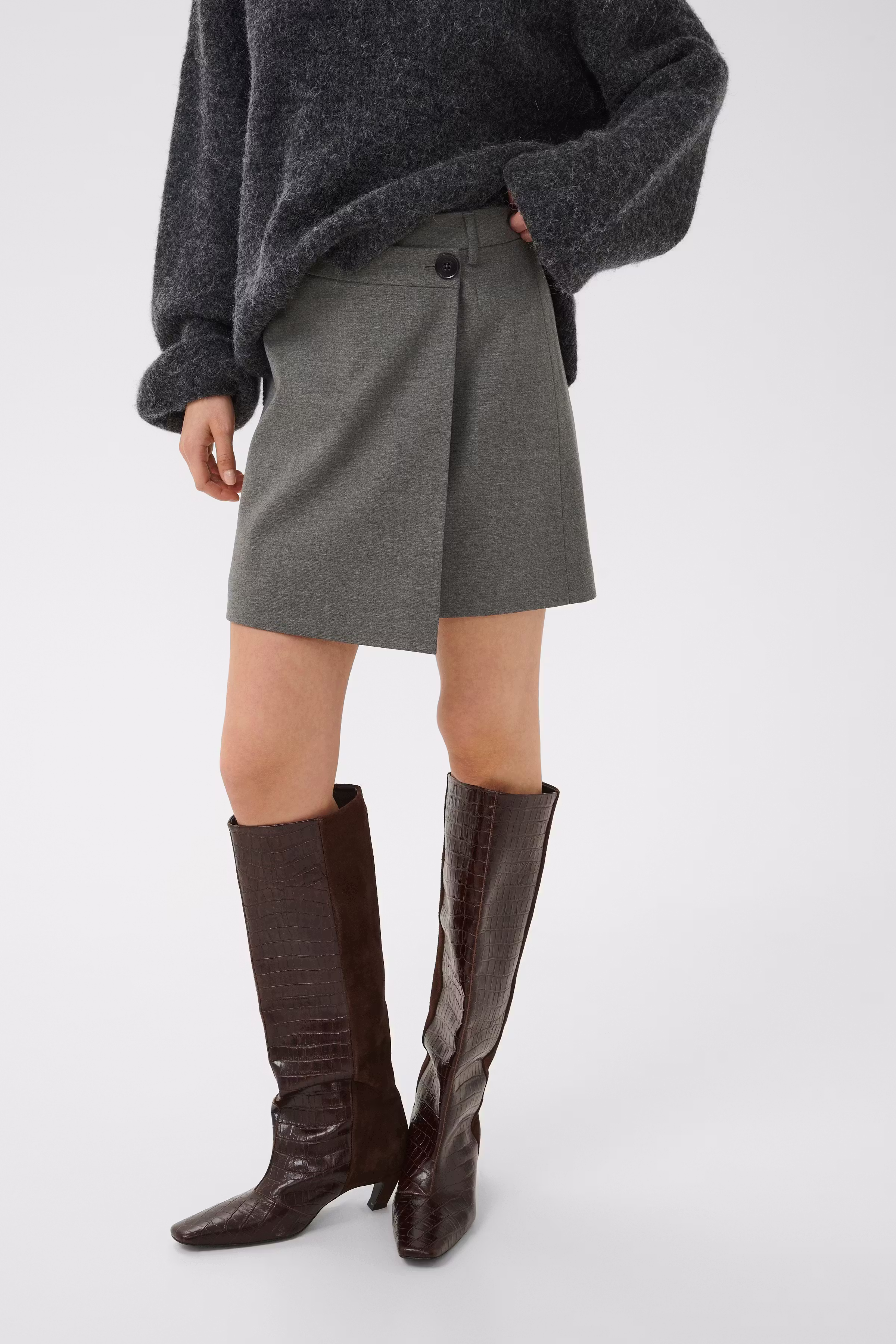 GZpaula Skirt LOOKBOOK FRONT 10910495-100494