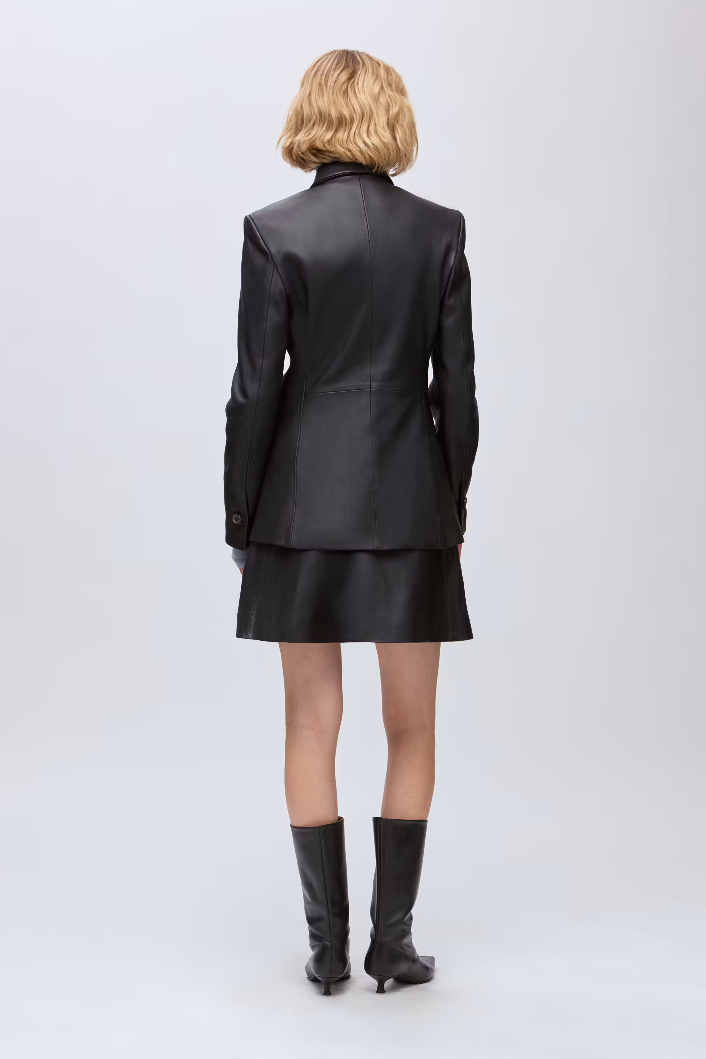 IOLiza Ytterplagg LOOKBOOK BACK 30600111-BK999
