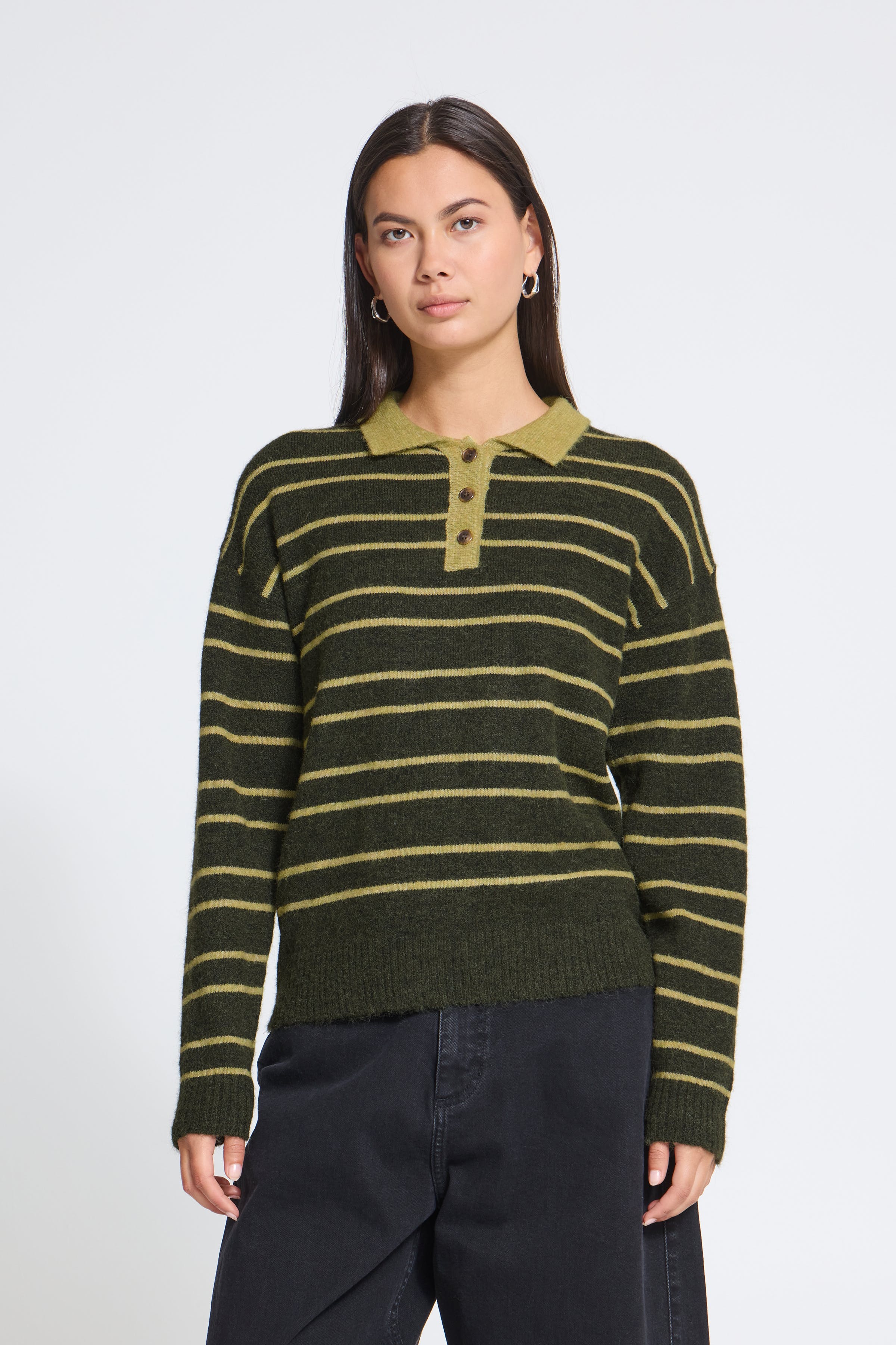 IHSAGE Pullover LOOKBOOK FRONT 20126700-900016960
