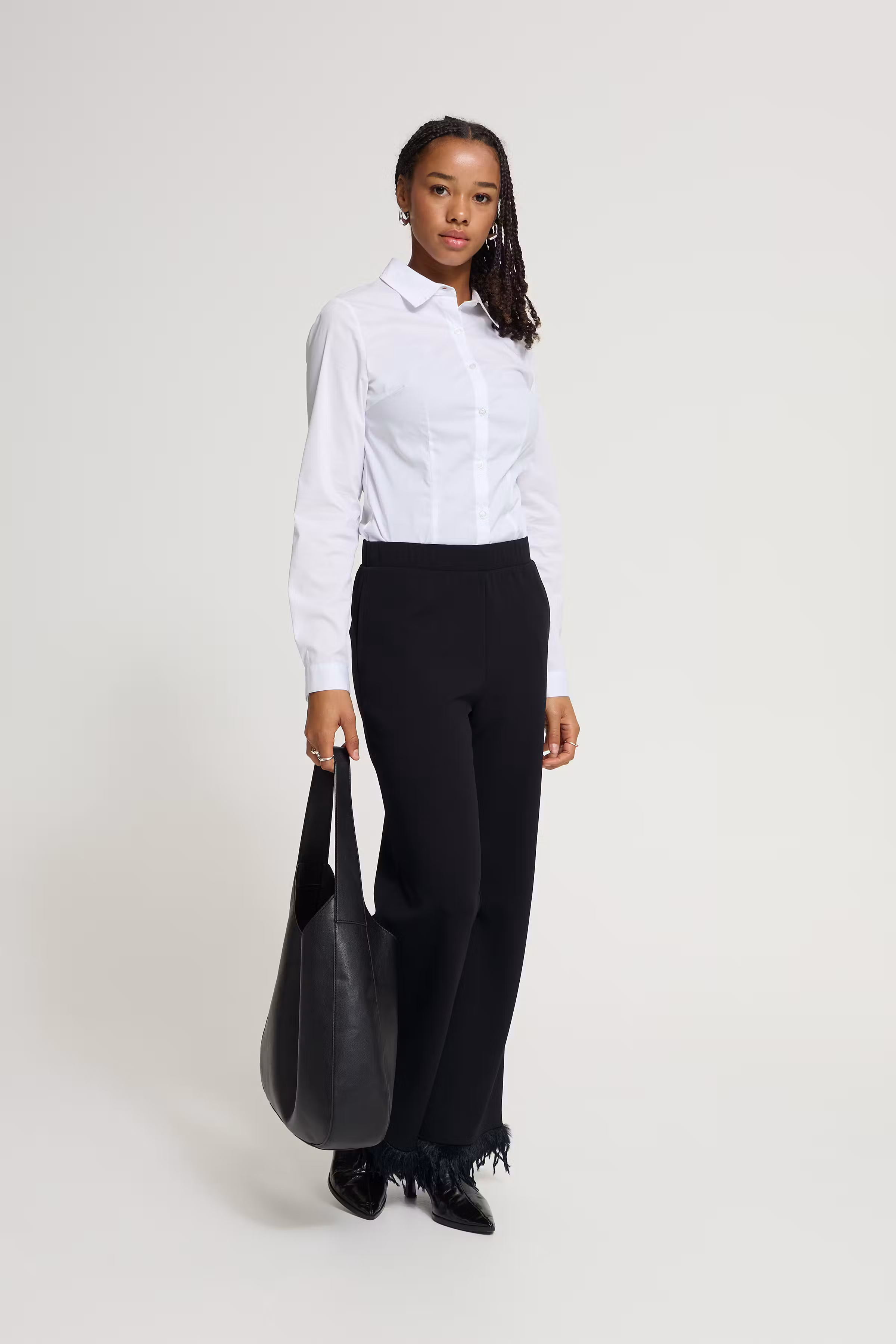 IHKATINE Trousers LOOKBOOK FRONT 20127148-194008