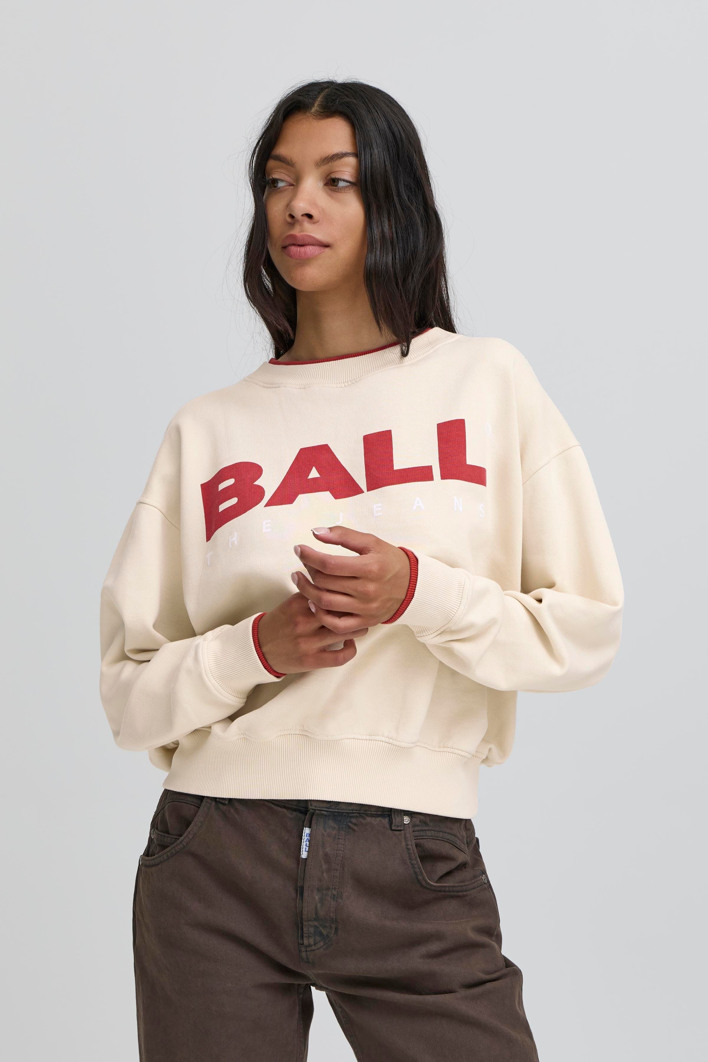 BASIMONA Sweatshirt LOOKBOOK FRONT 50405055-130905