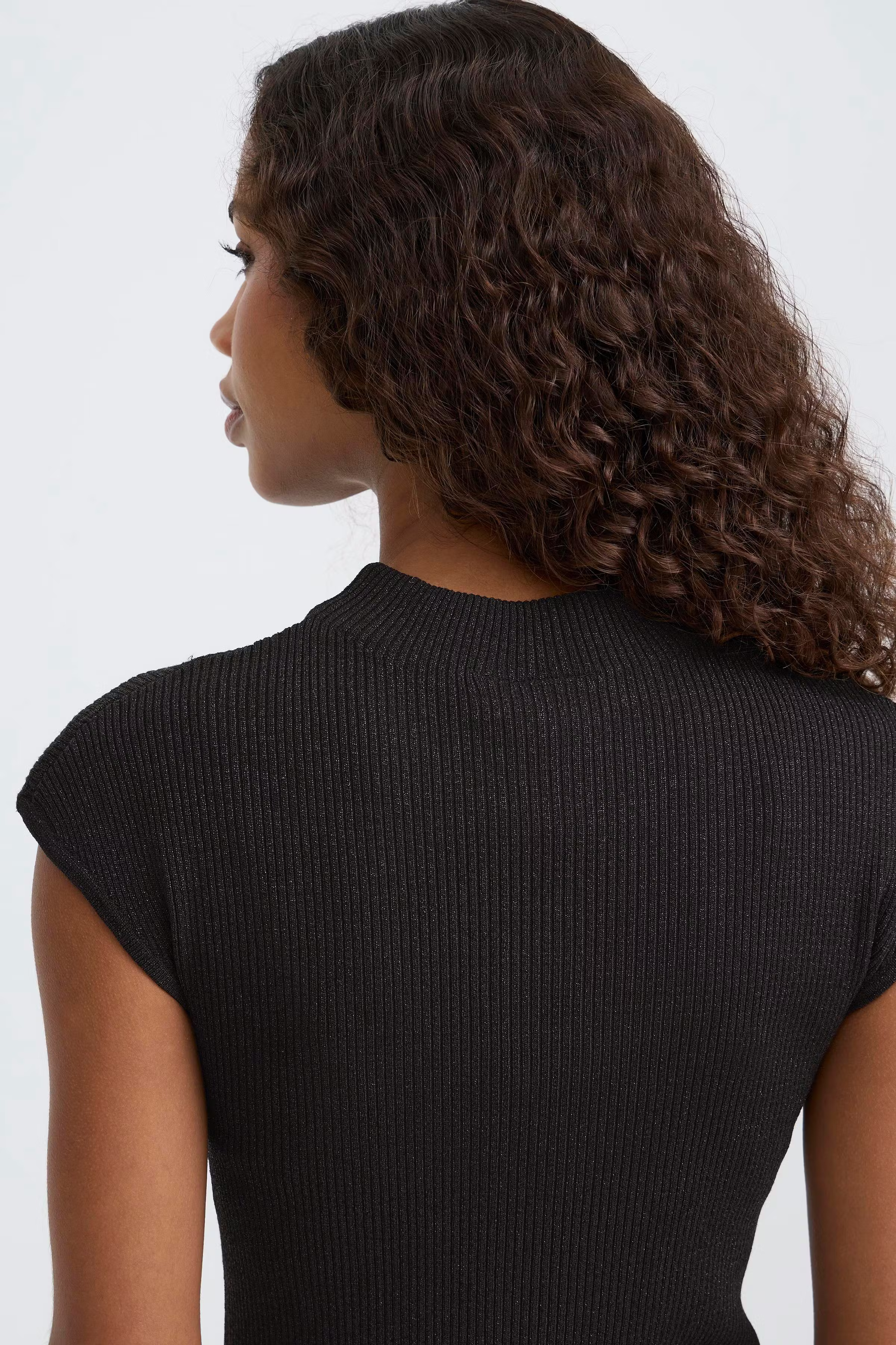 IHCODY Top LOOKBOOK DETAIL 20124947-194008