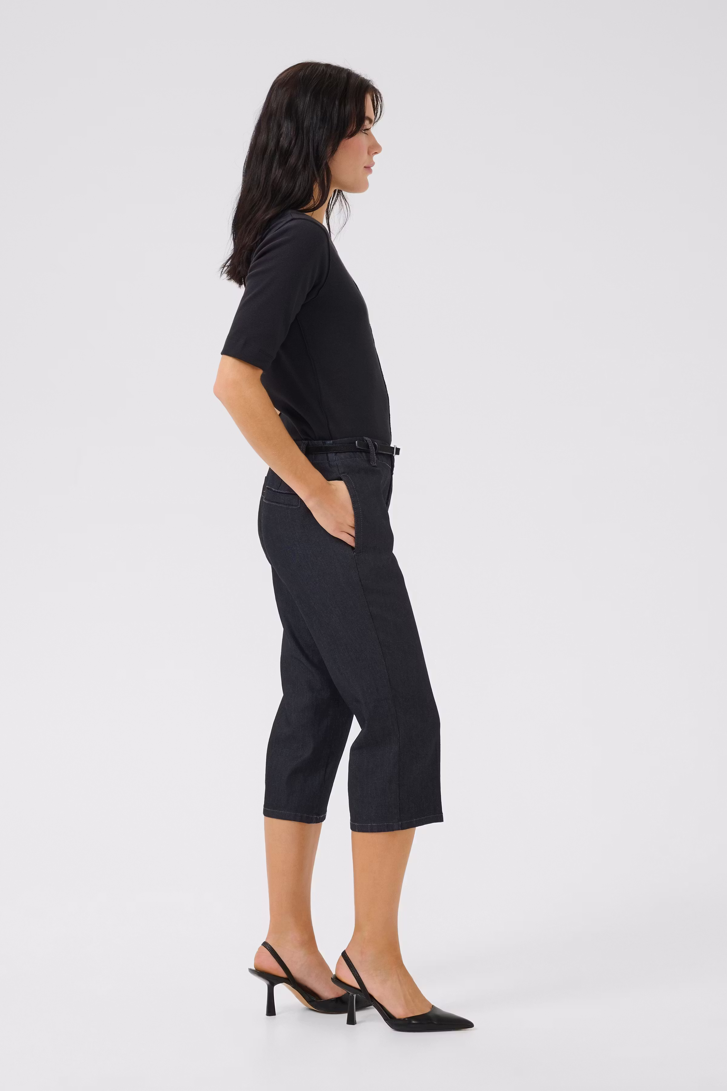 TennaMW Trousers LOOKBOOK FRONT 10705200-100067