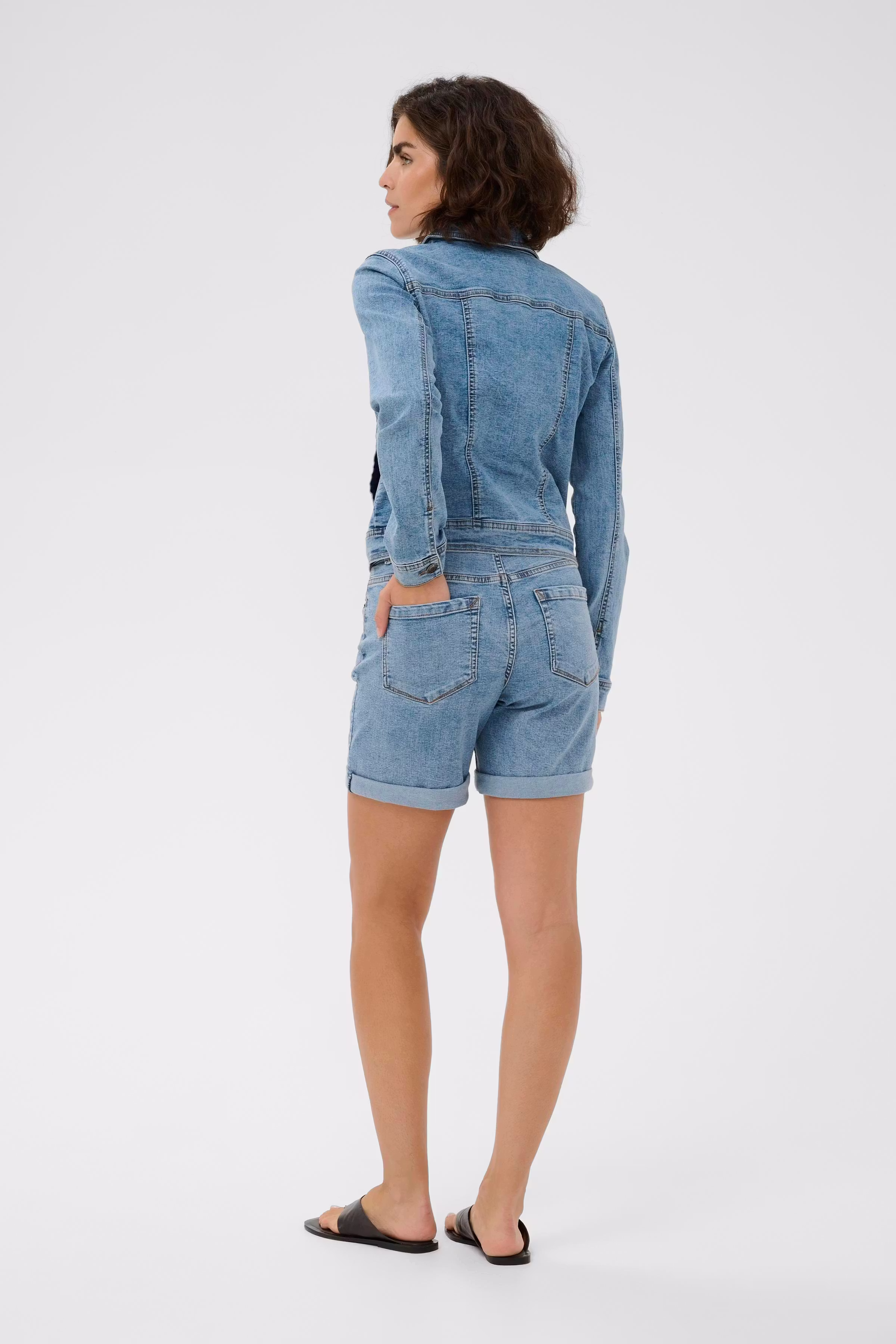 KAvilma Shorts LOOKBOOK BACK 10511487-103166