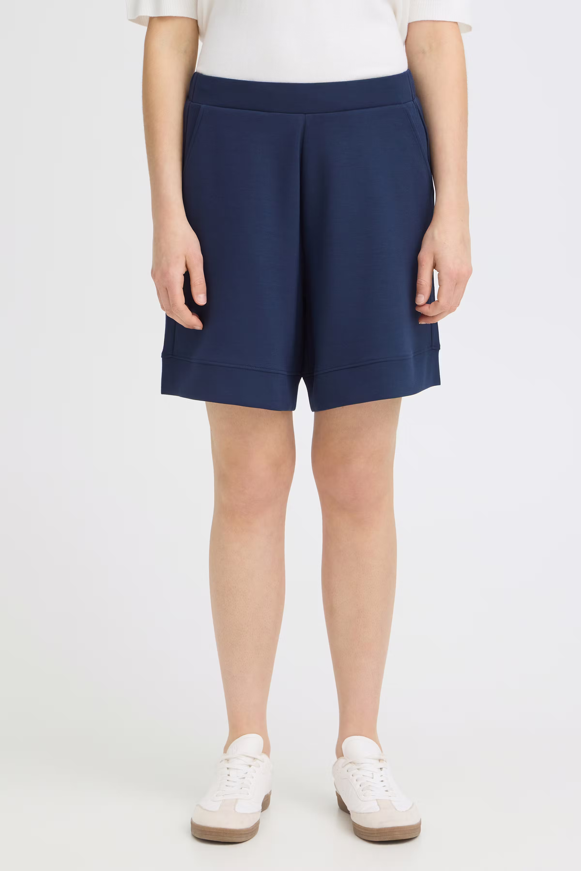 FRAURORA Shorts LOOKBOOK FRONT 20617746-193923