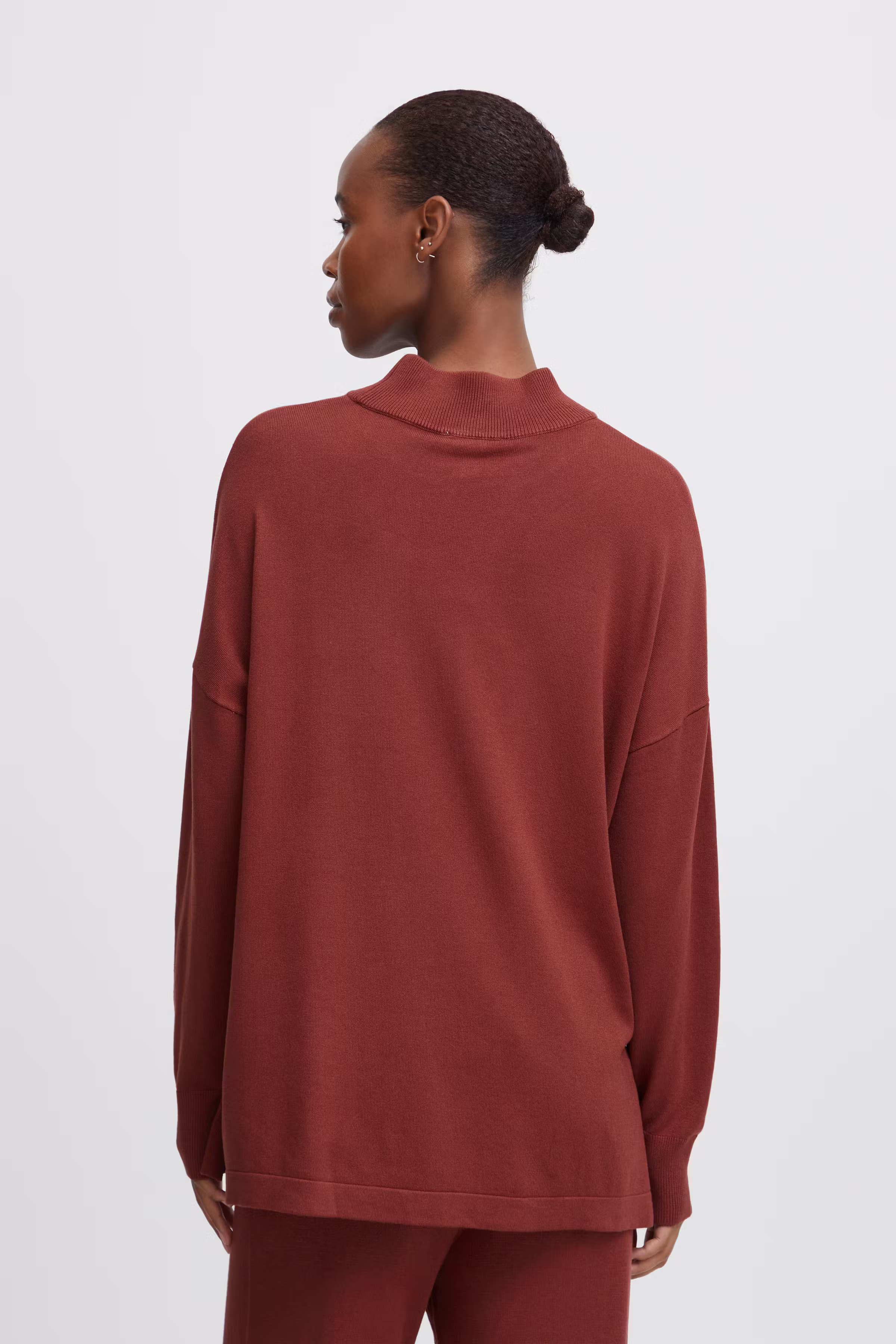 BYMMORLA Pullover LOOKBOOK BACK 20815304-191325