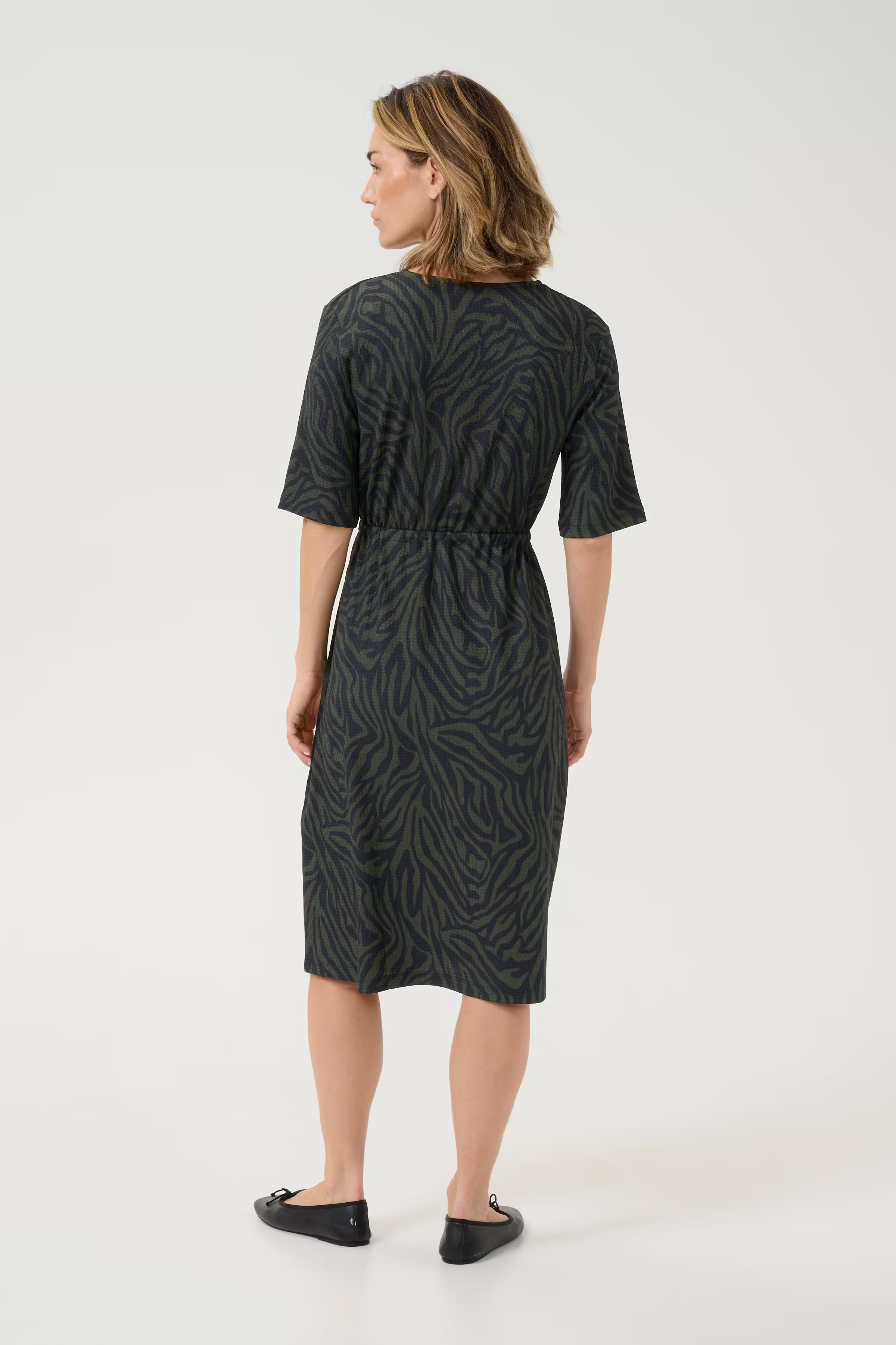 BPhanna KlÃ¤nning LOOKBOOK BACK 10590726-107053B