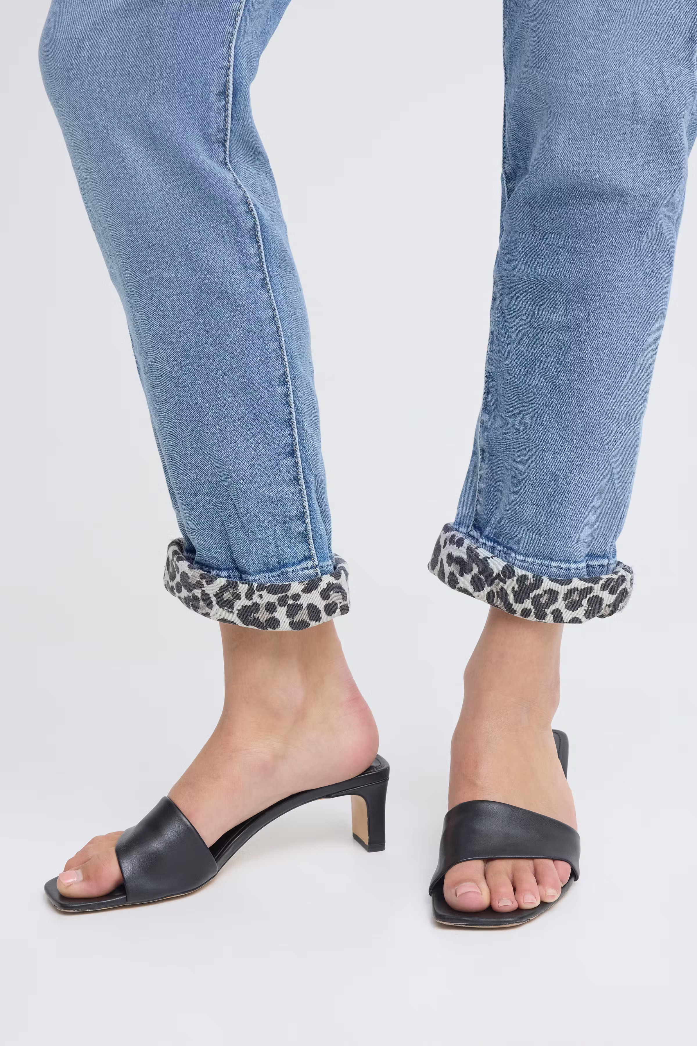 SBSUGAR Jeans LOOKBOOK DETAIL 22100956-202820