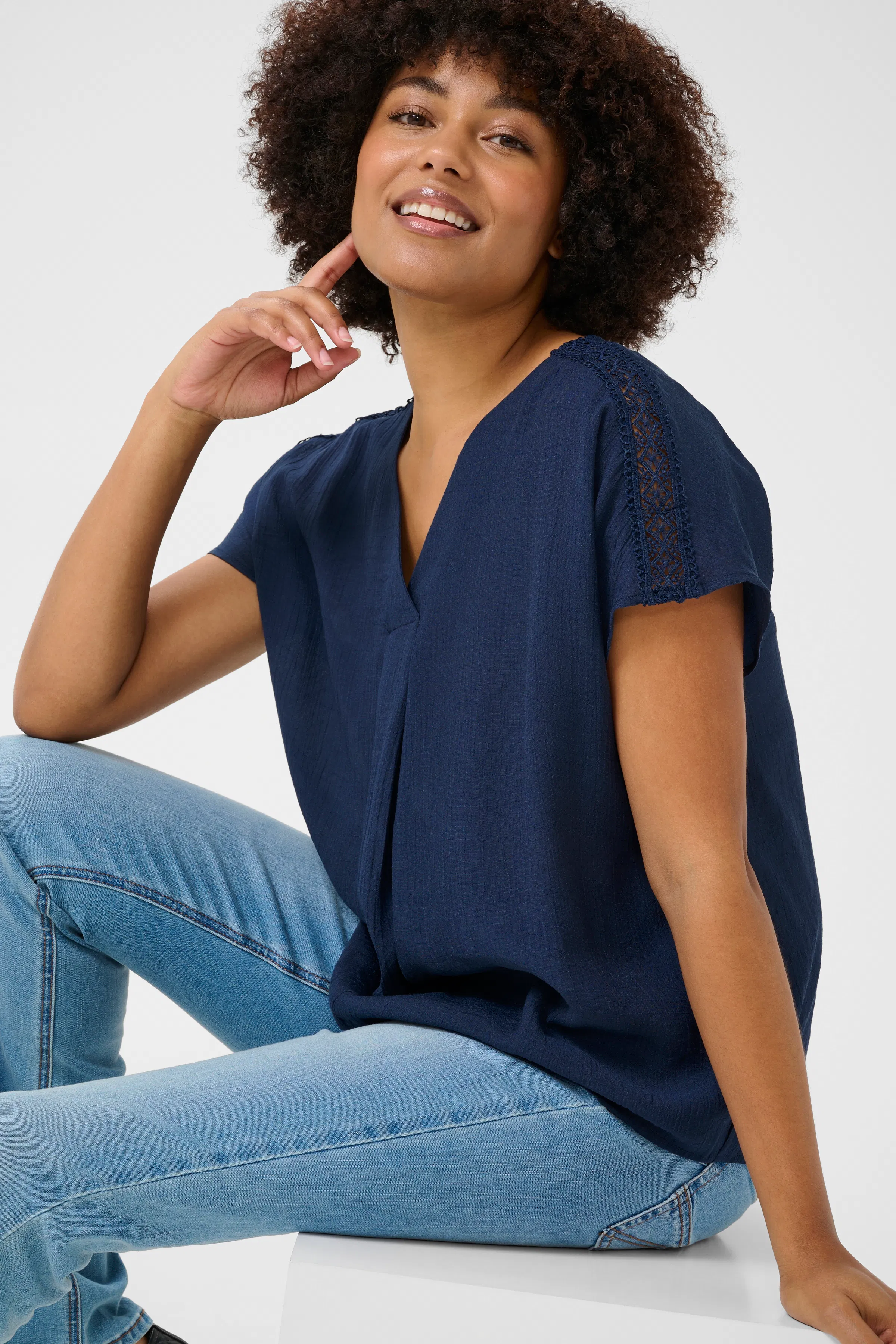 CRHenja Blus LOOKBOOK DETAIL 10613950-193923