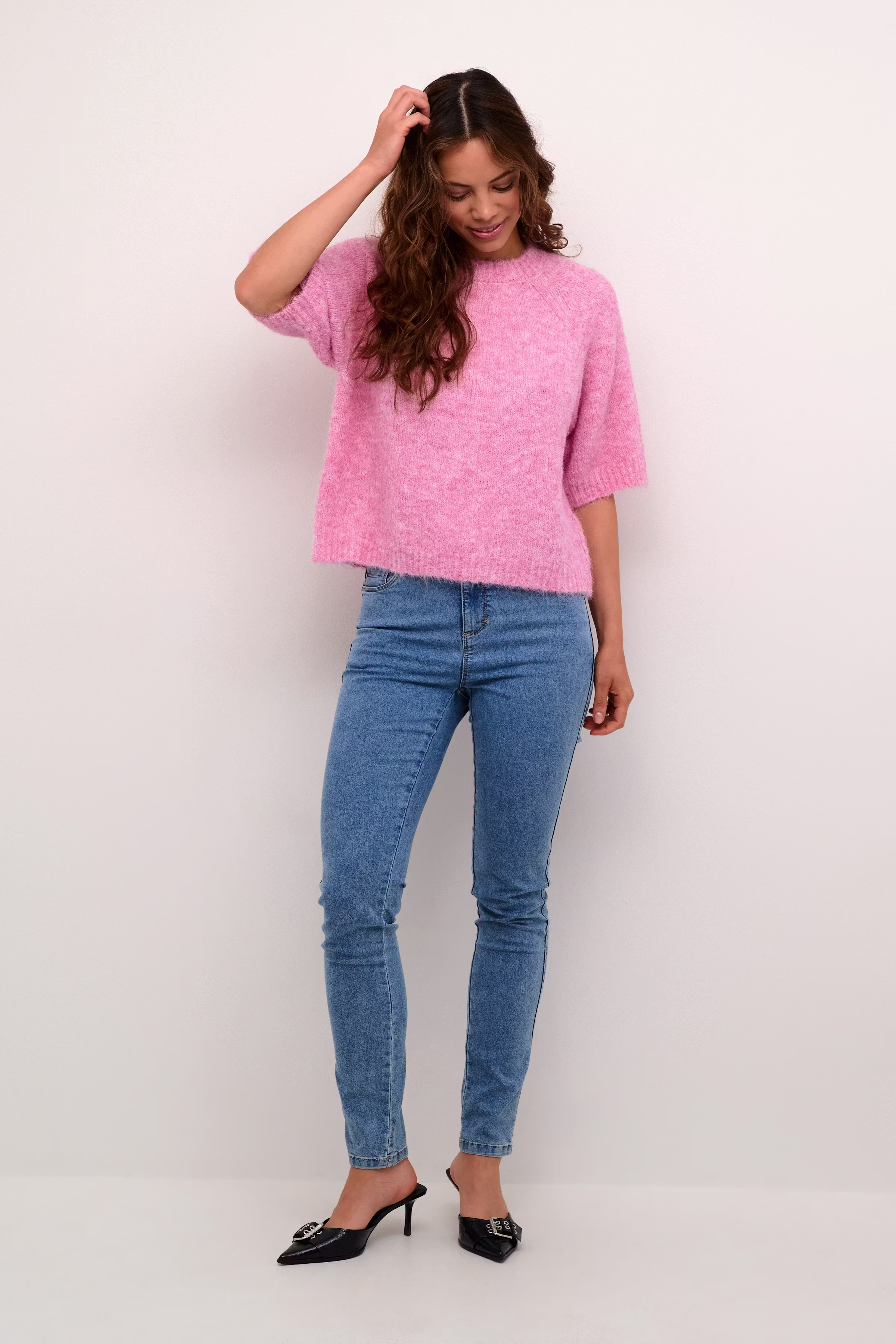 KAemilie Striktrøje LOOKBOOK FRONT 10508162-192434