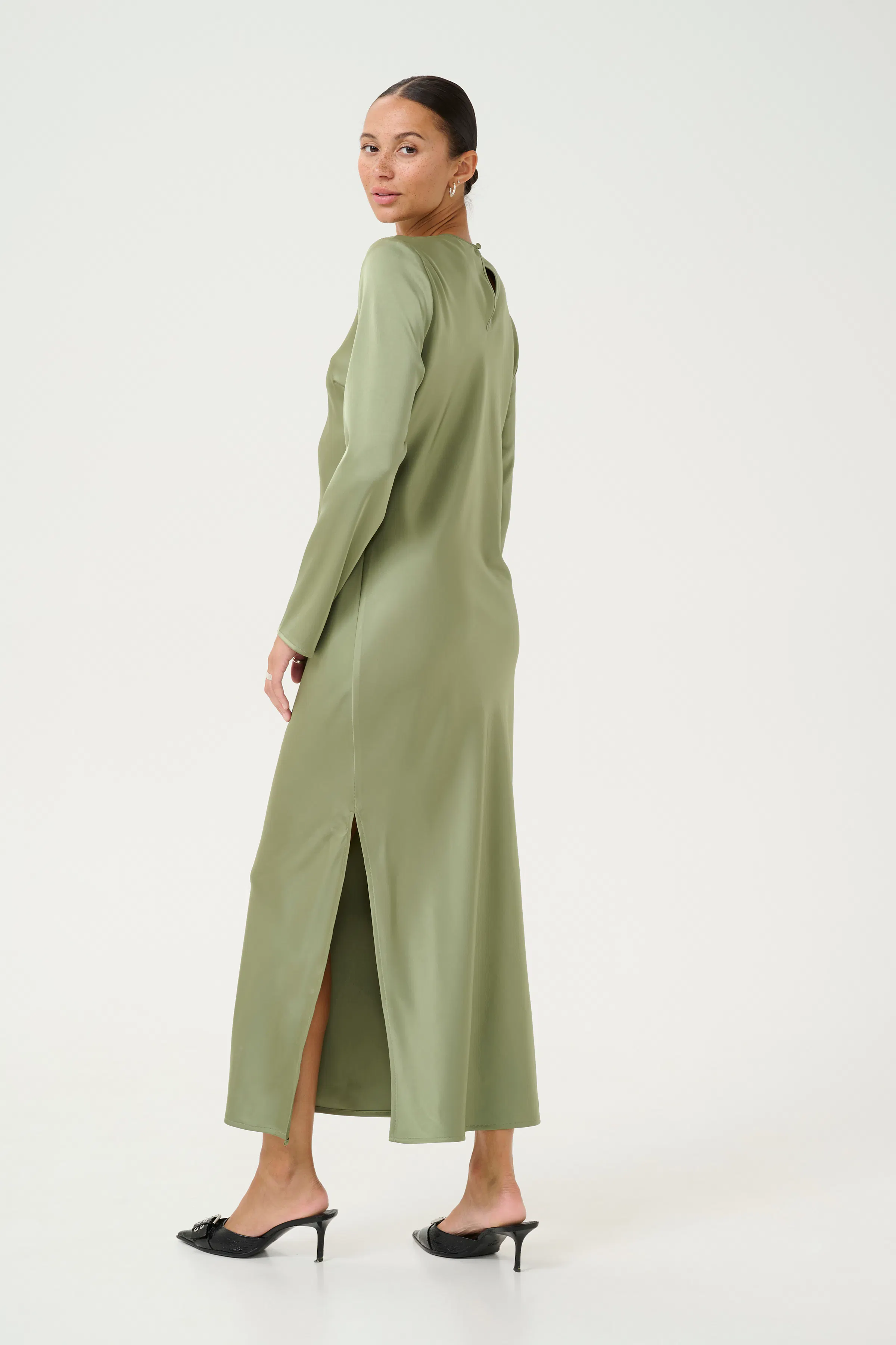 KAhill Kjole LOOKBOOK BACK 10509577-170115