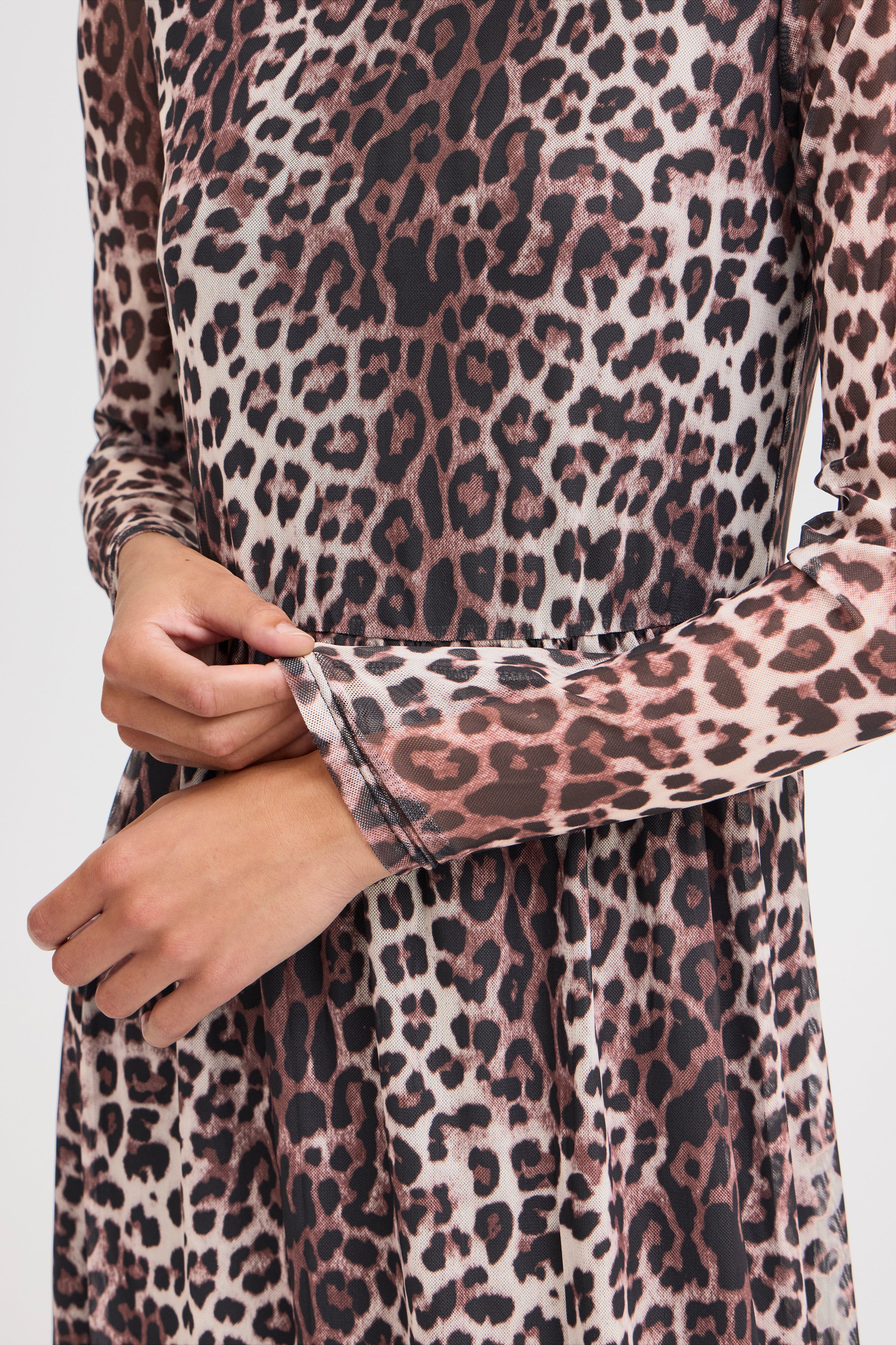 Klänning LOOKBOOK DETAIL 50208904-204690