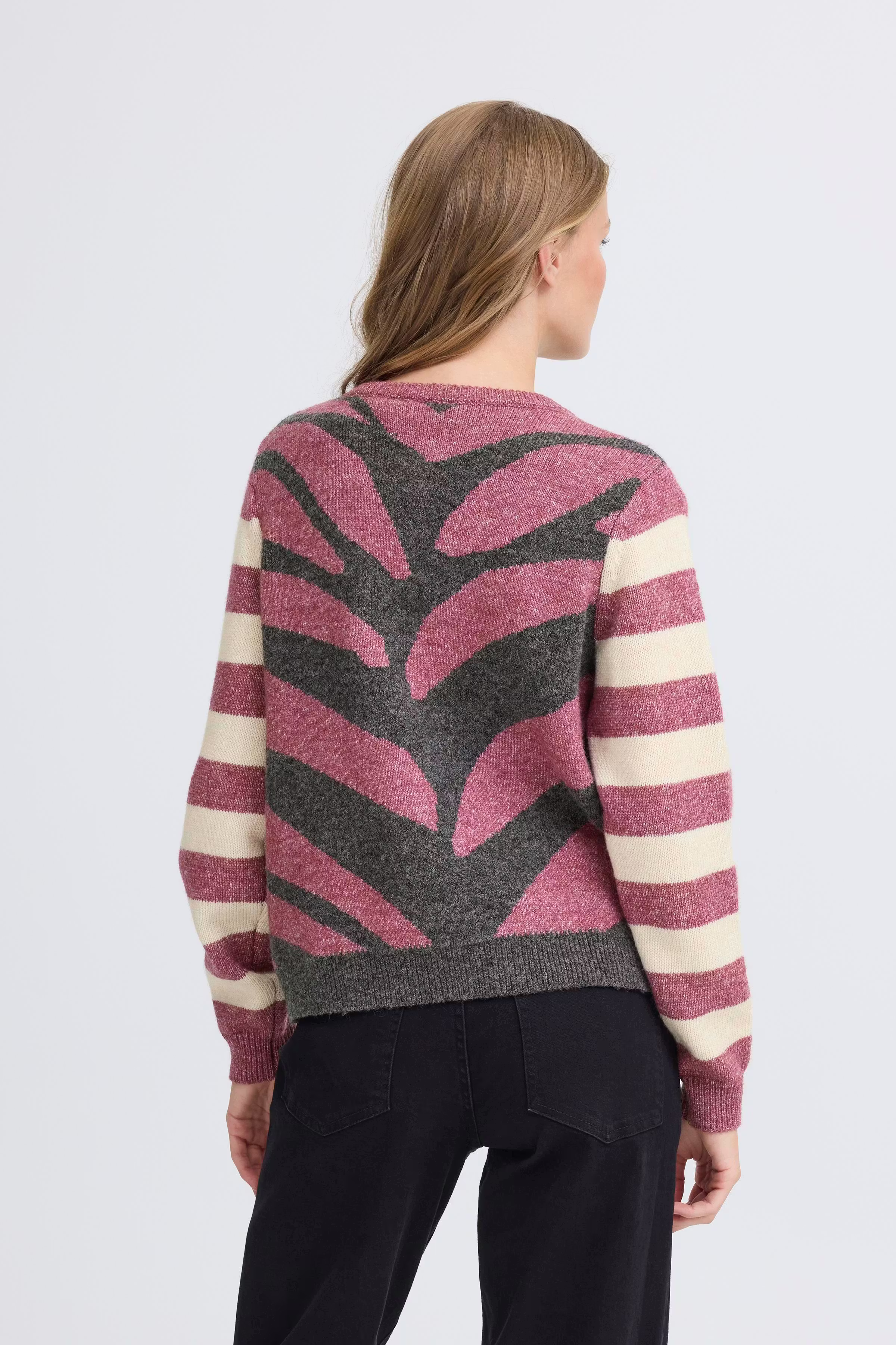 IHLIVONI Cardigan LOOKBOOK BACK 20124480-900004656