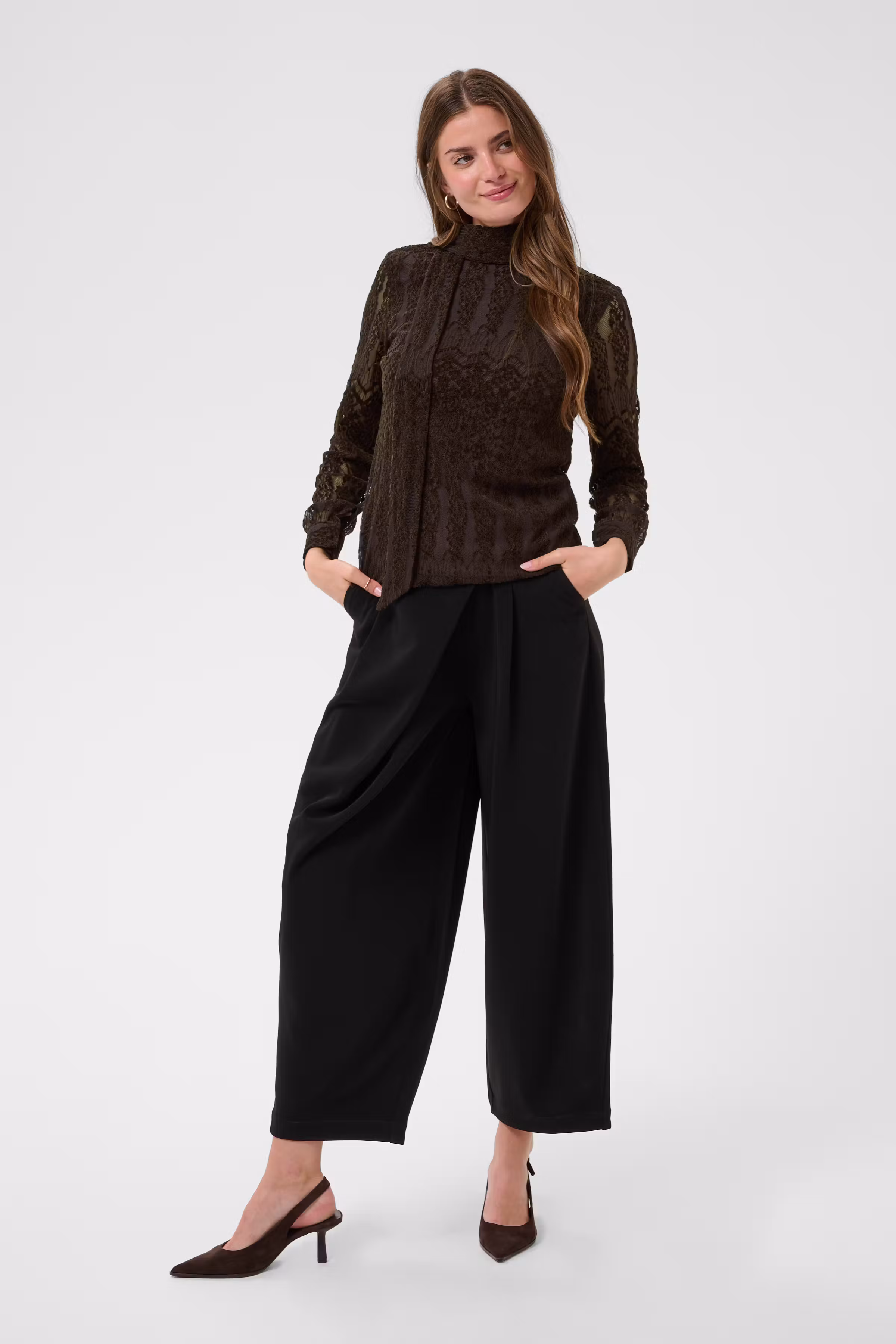 CRSolvej Bluse LOOKBOOK FRONT 10615508-191016
