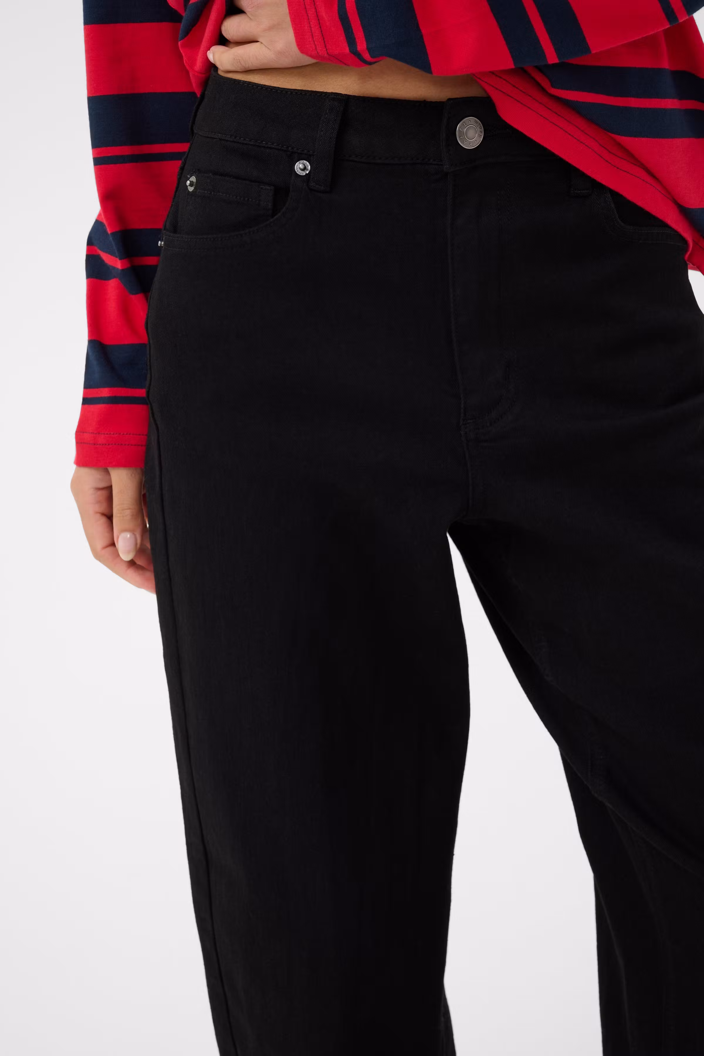 KAandrea Jeans LOOKBOOK DETAIL 10512823-100121