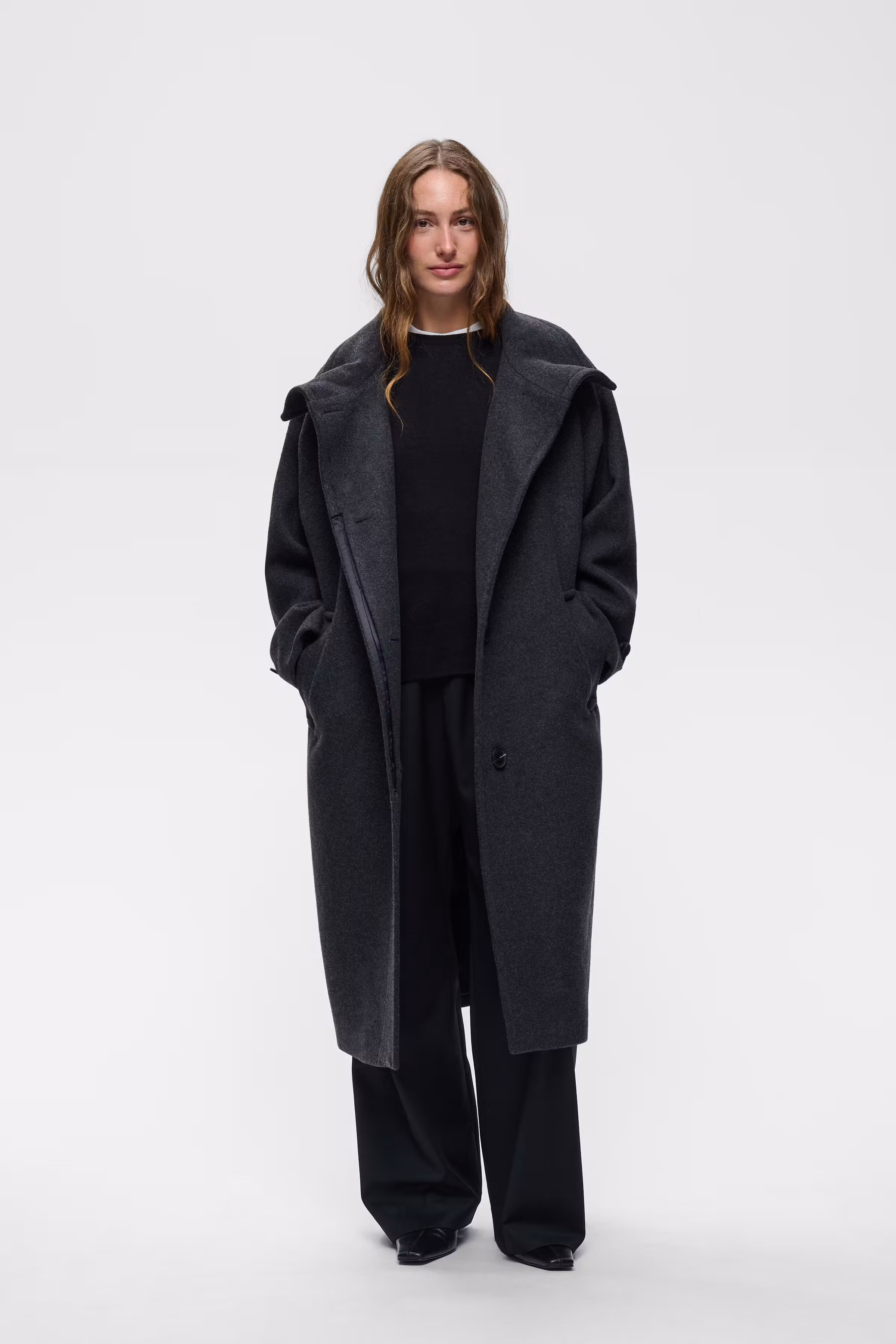 ZtinnaIW Mantel LOOKBOOK FRONT 30111369-300596