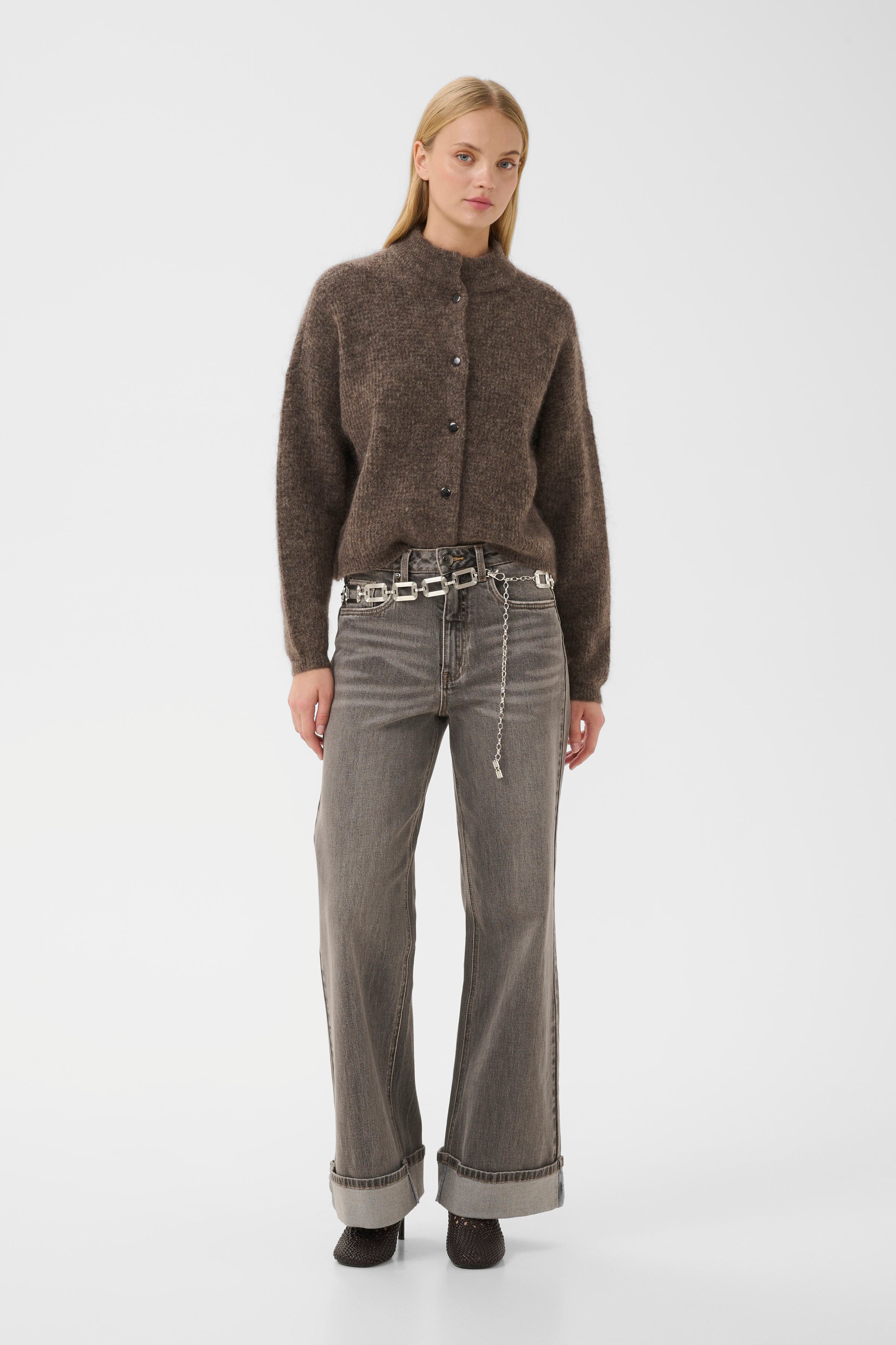 GZdebbie Cardigan LOOKBOOK FRONT 10911362-107957