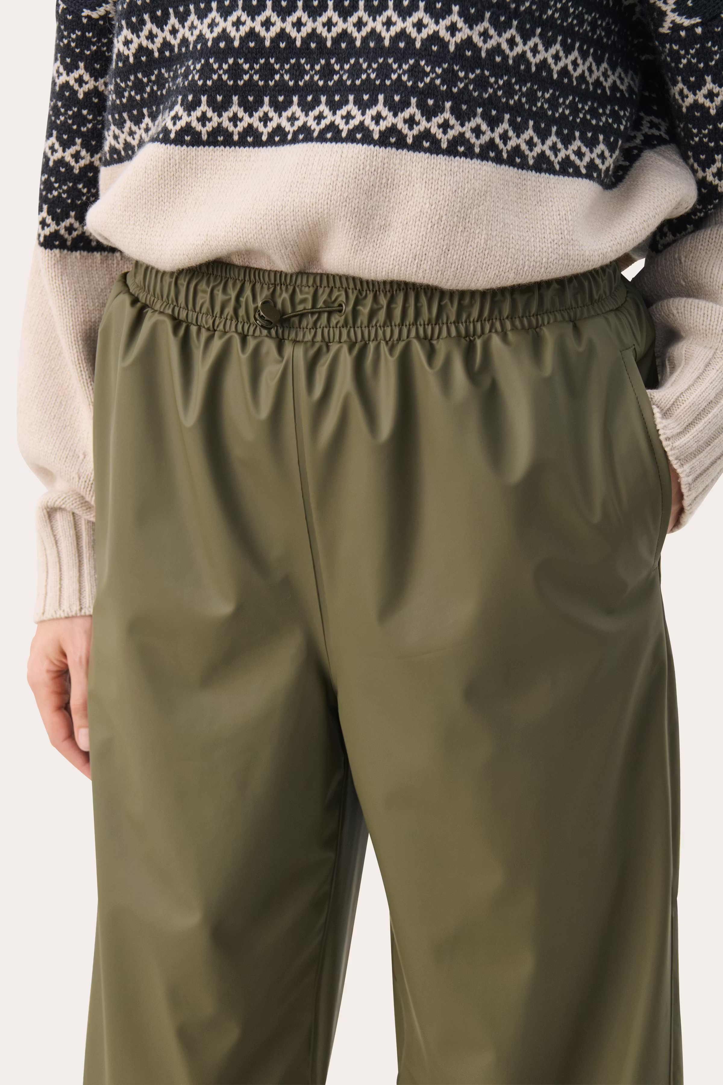 NicolettaPW Rain Pants LOOKBOOK DETAIL 30309200-190510
