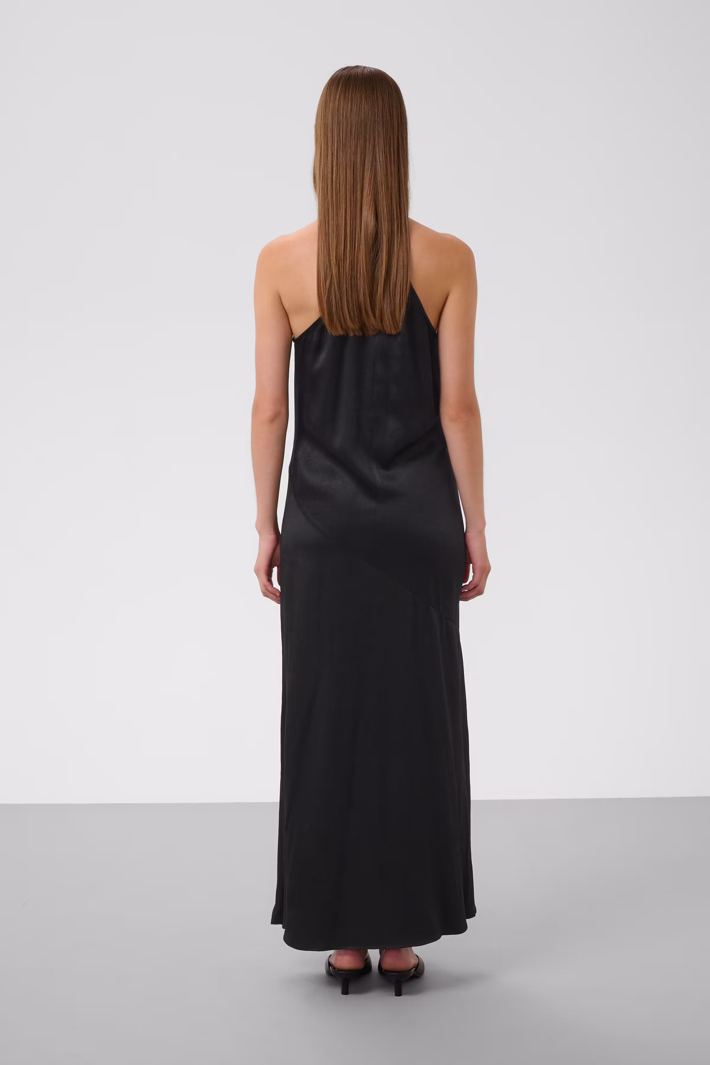 SLMirabella Dress LOOKBOOK BACK 30409488-194008