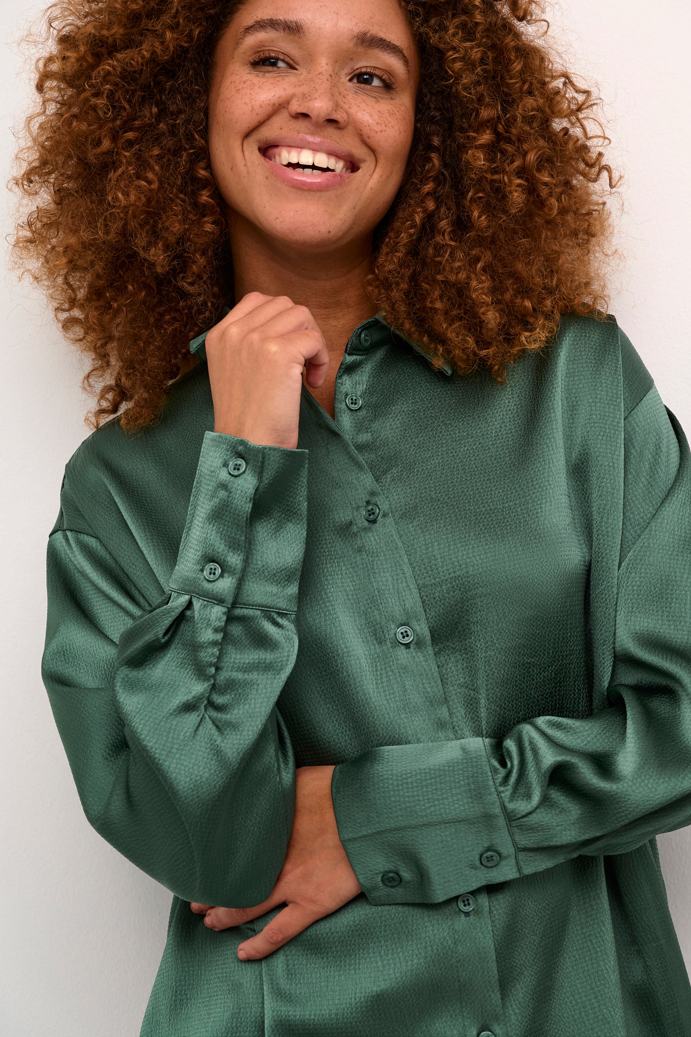 KAdonna Hemd LOOKBOOK DETAIL 10509248-185913