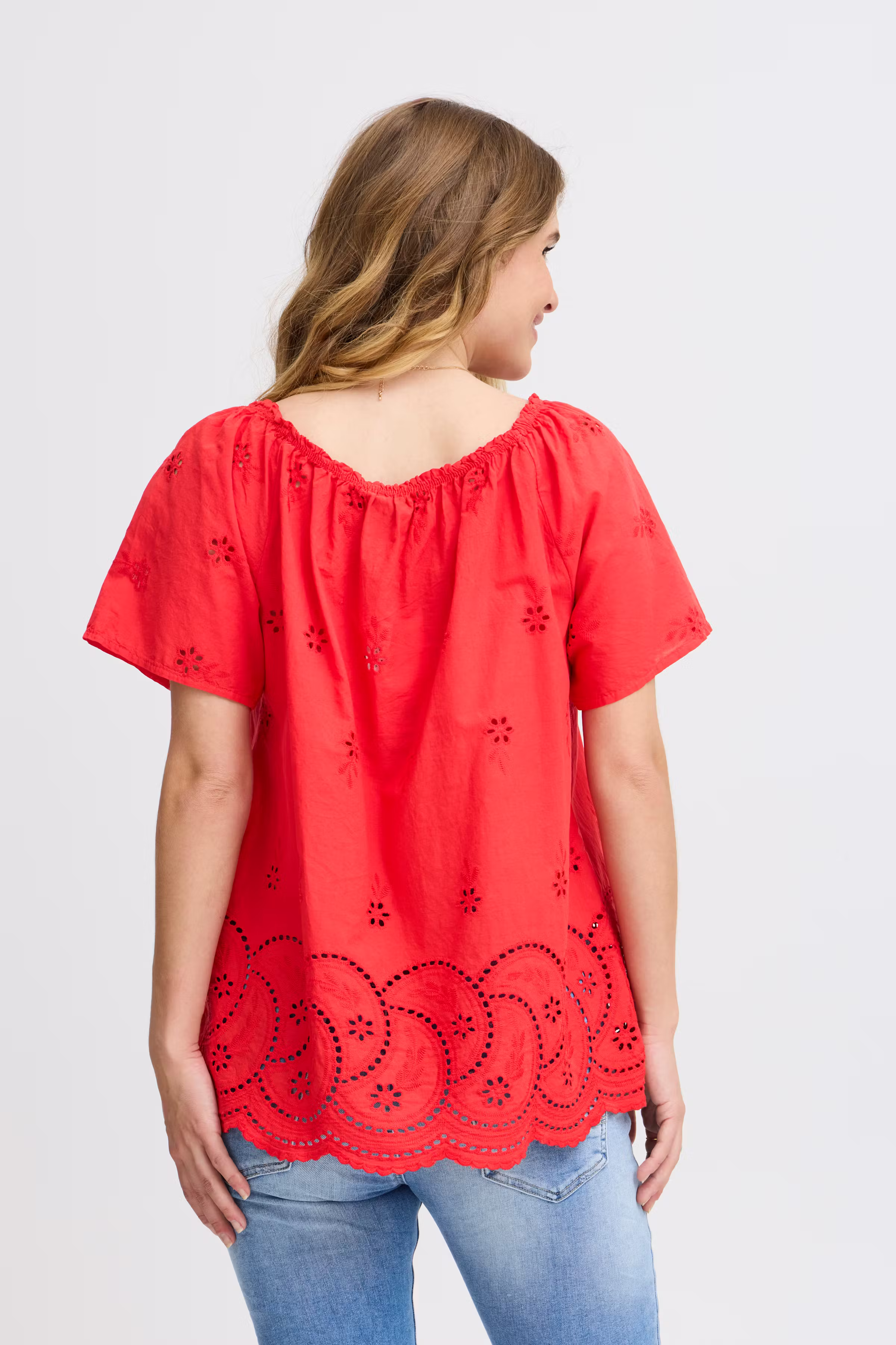 Kortermet bluse LOOKBOOK BACK 22100598-171663