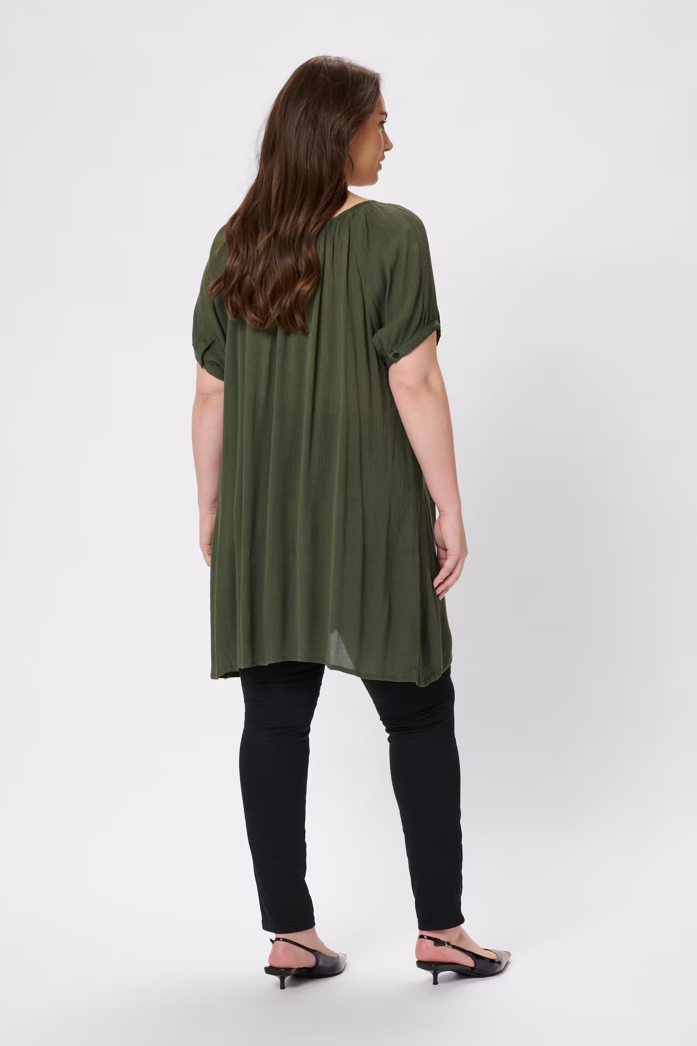 KCami Tuniek LOOKBOOK BACK 10580097-190511